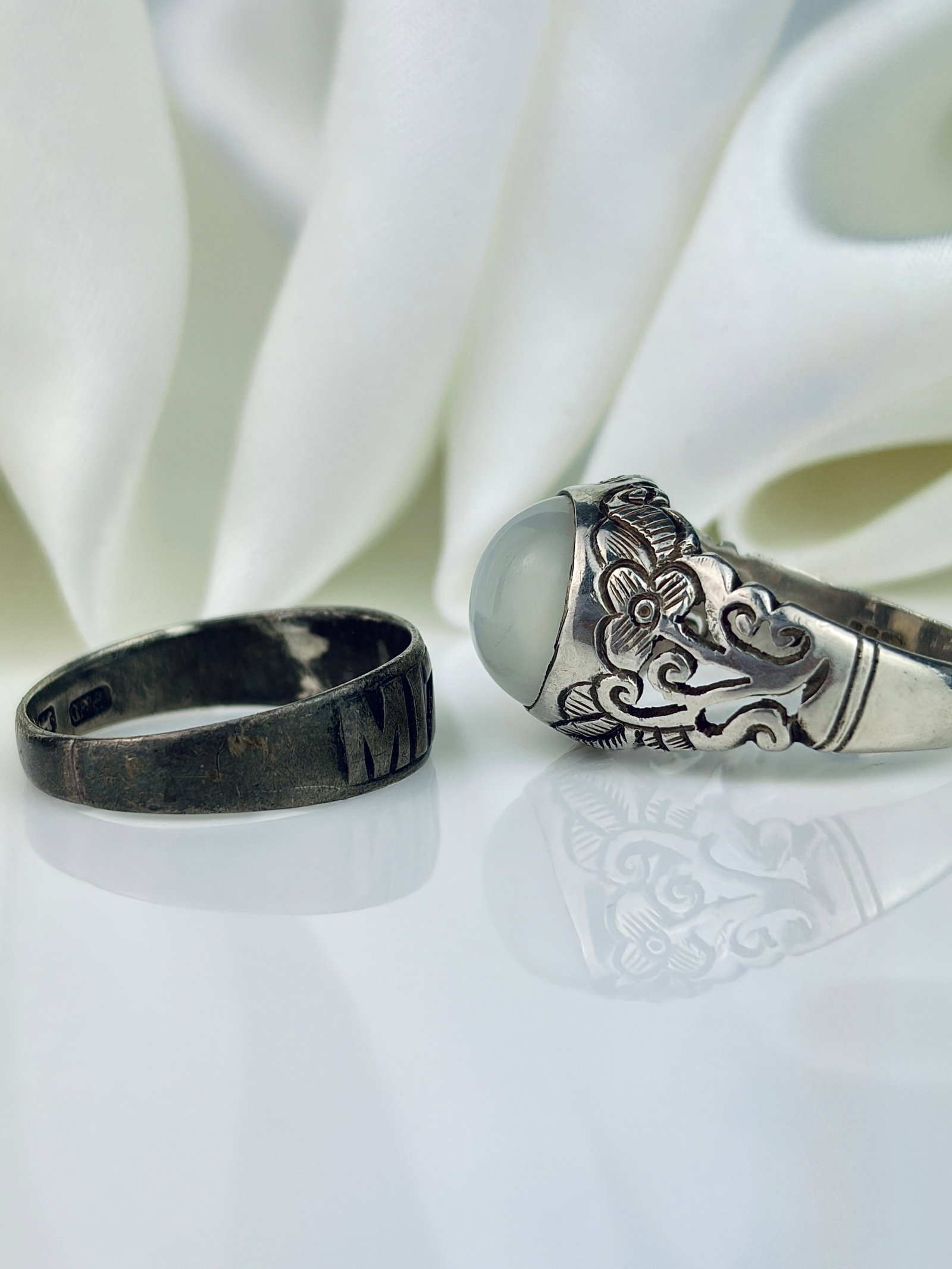 MIXED LOT 2X SILVER RINGS MIZPAH ETC - 2