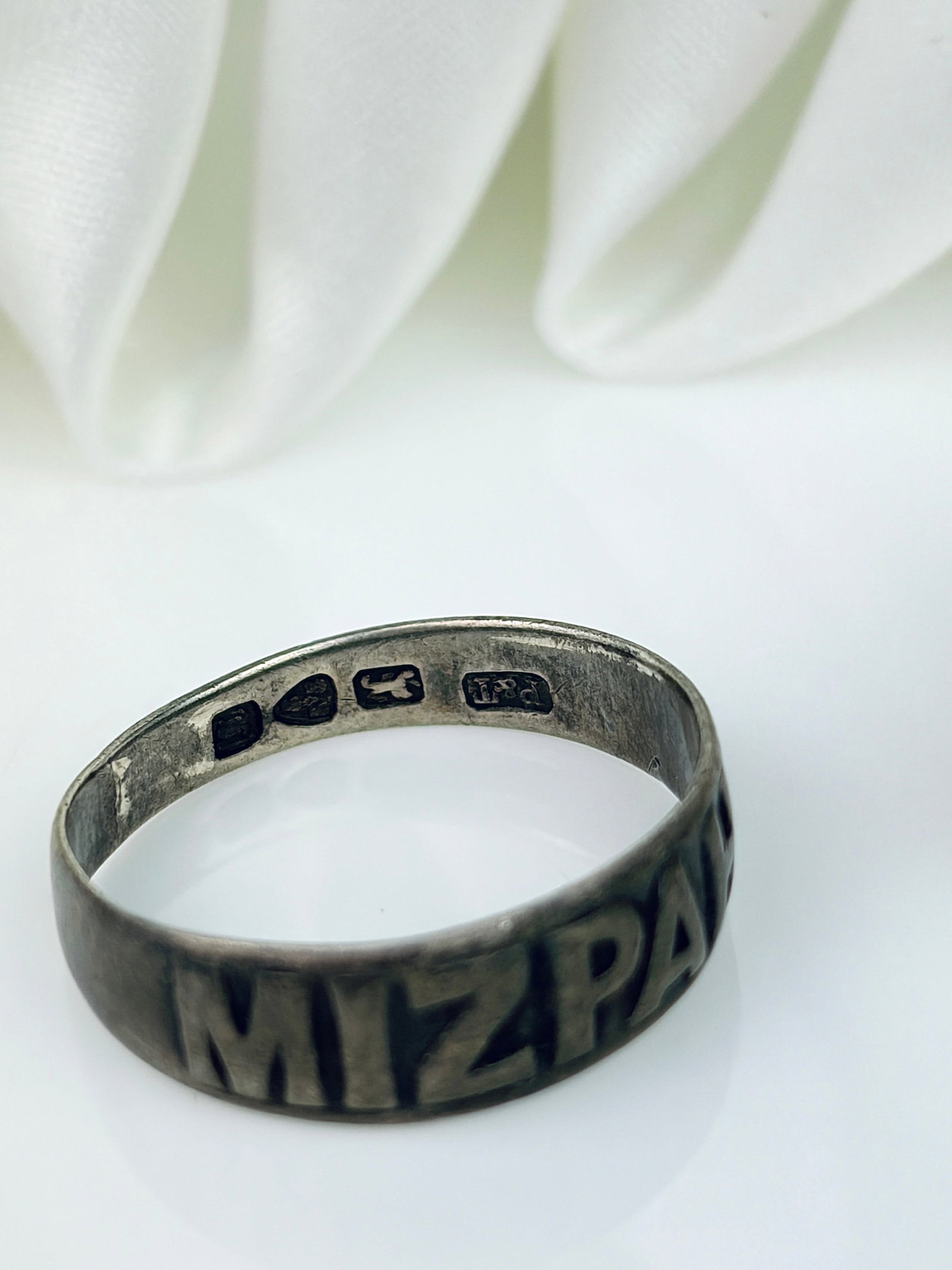 MIXED LOT 2X SILVER RINGS MIZPAH ETC - 5