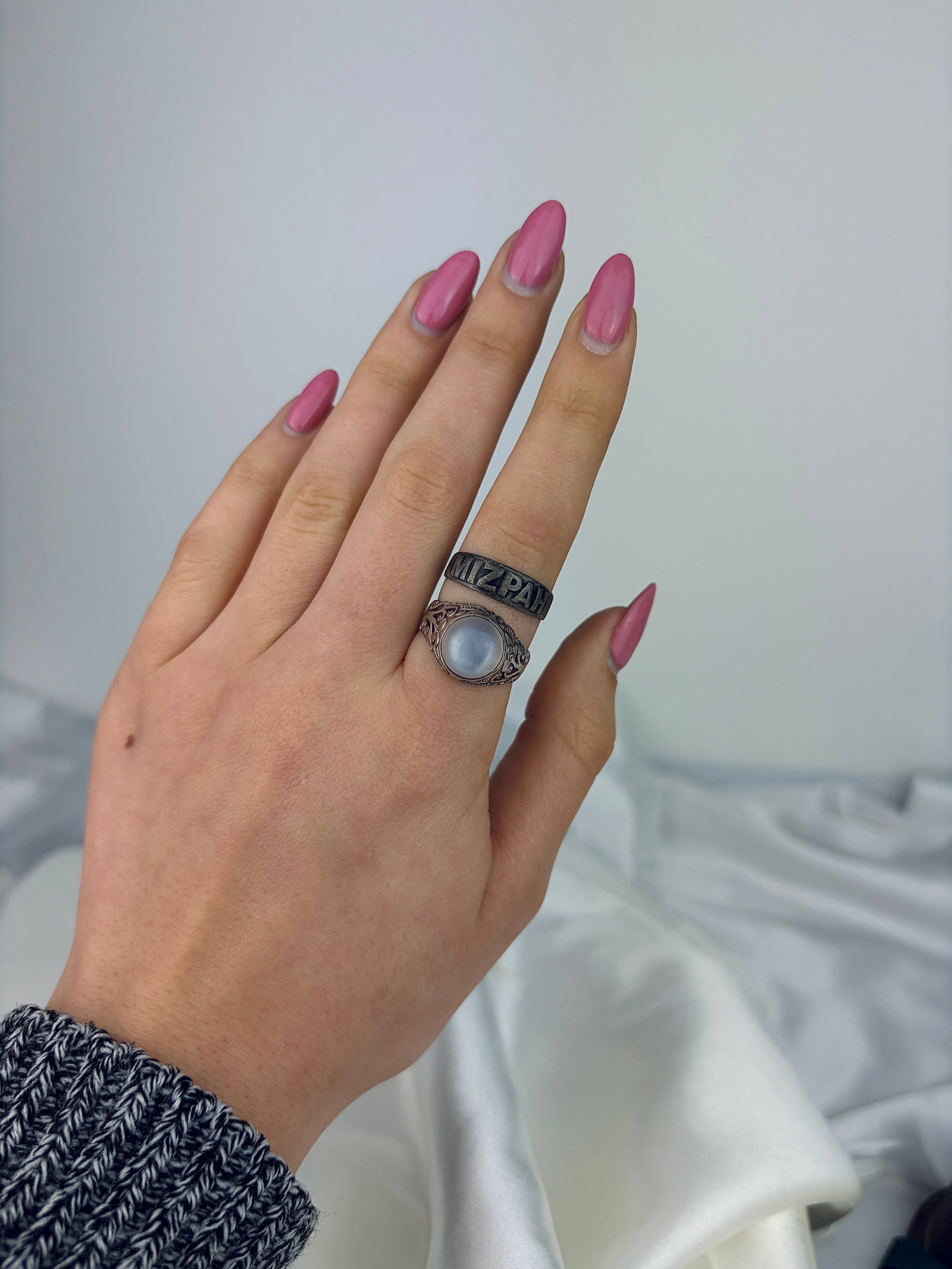 MIXED LOT 2X SILVER RINGS MIZPAH ETC - 7