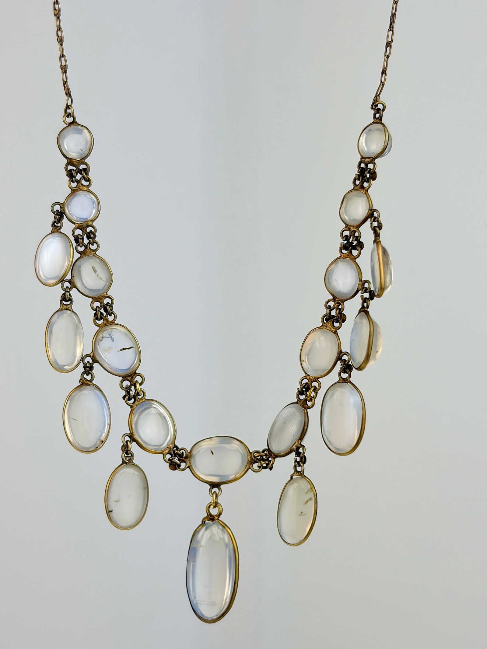 ANTIQUE GOLD MOONSTONE FRINGE NECKLACE - 3