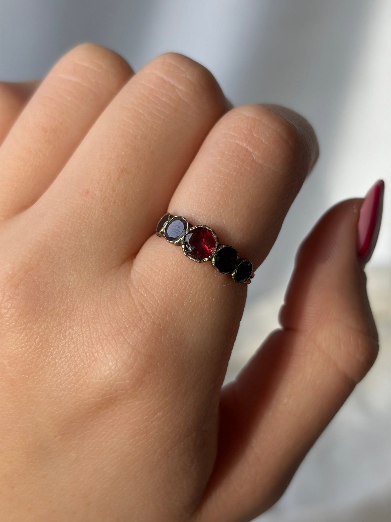 Antique flat cut garnet closed back gold ring half hoop band - 9