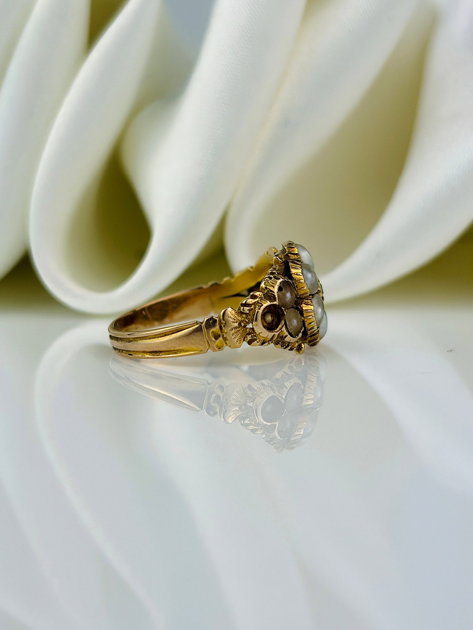 antique pearl and ruby flower ring in gold - 2