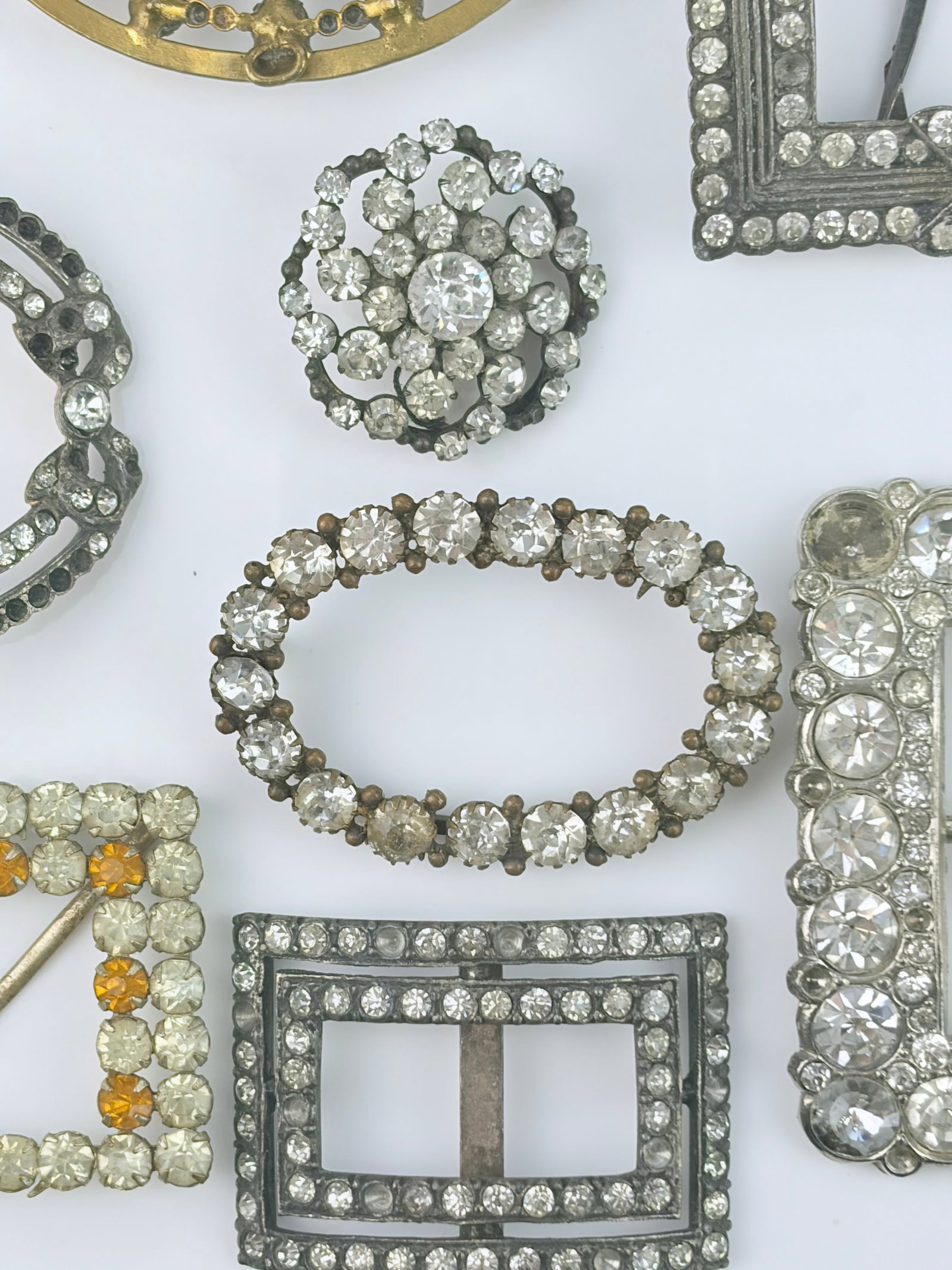 ANTIQUE & VINATGE MIXED LOT OF PASTE JEWELLERY INC. BUCKLES ETC - 4