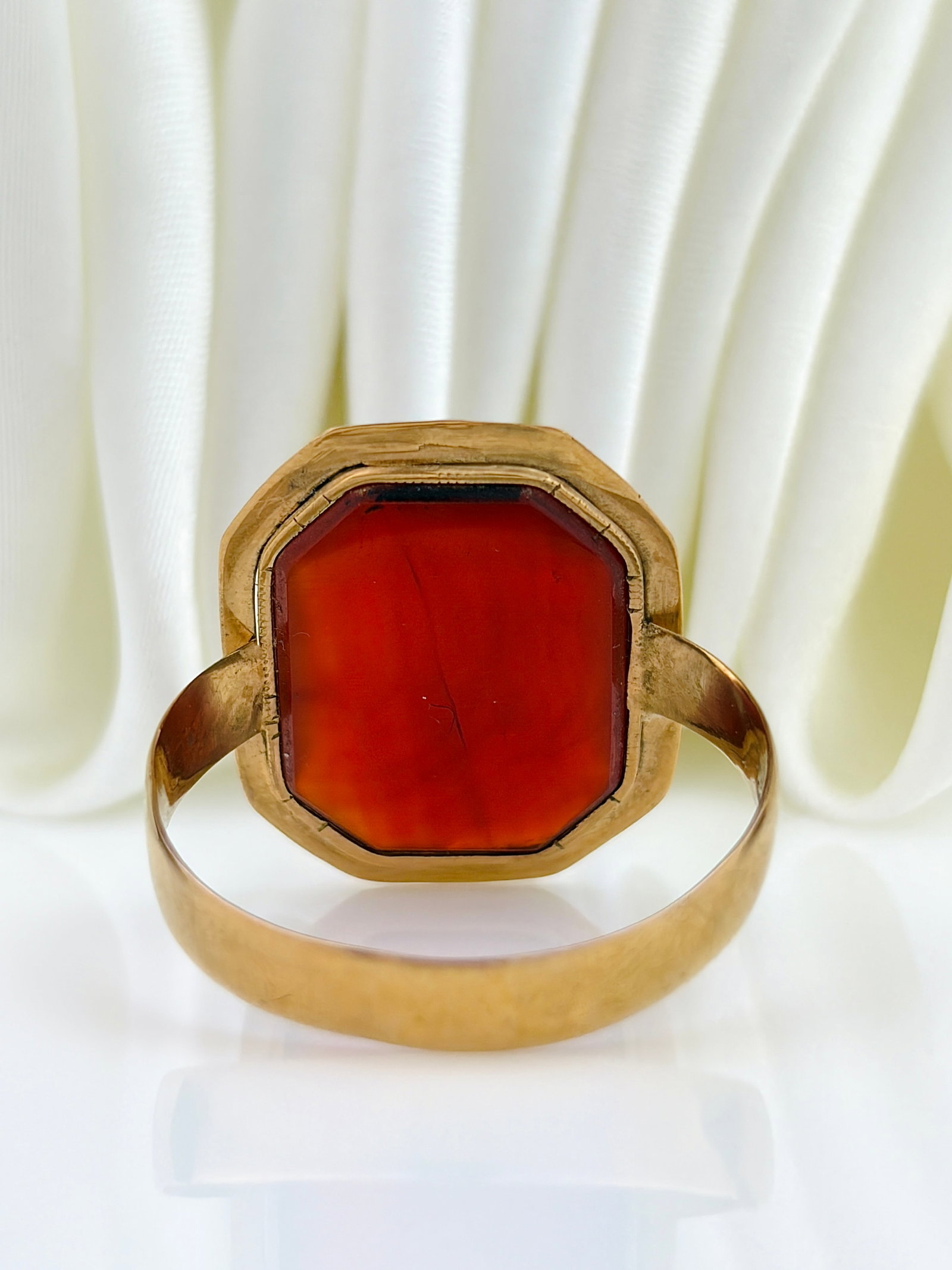 HEAVY CHUNKY 9CT YELLOW GOLD CARNELIAN SIGNET RING - 3