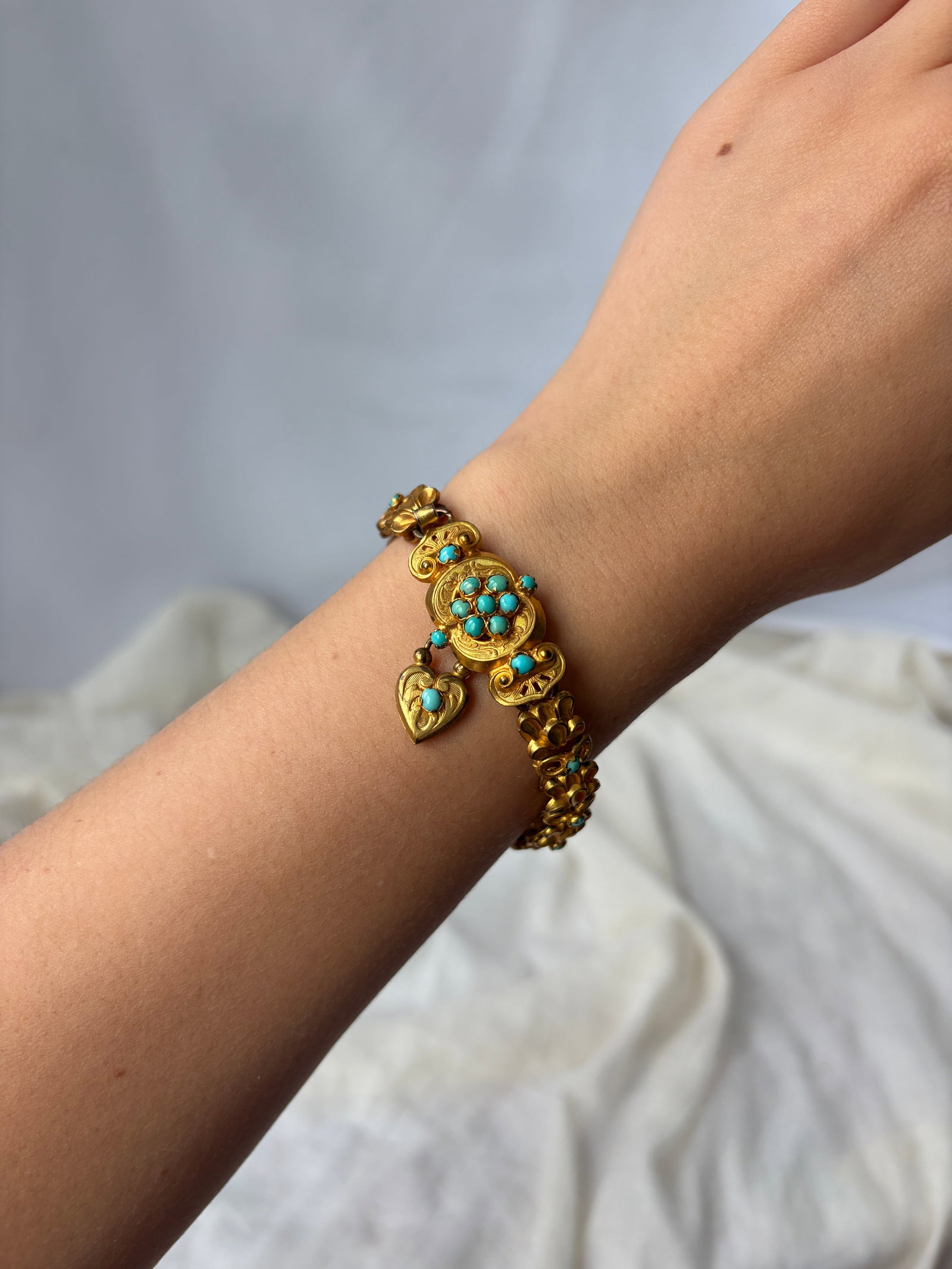 ANTIQUE VICTORIAN TURQUOISE BRACELET WITH HEART DROP - 7