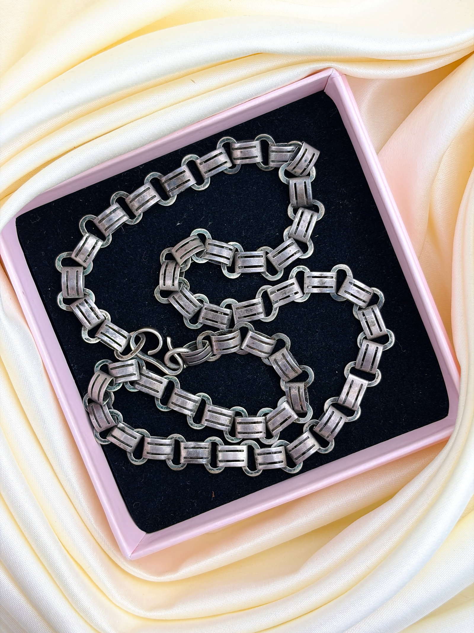 VICTORIAN SILVER BOOK CHAIN - 5