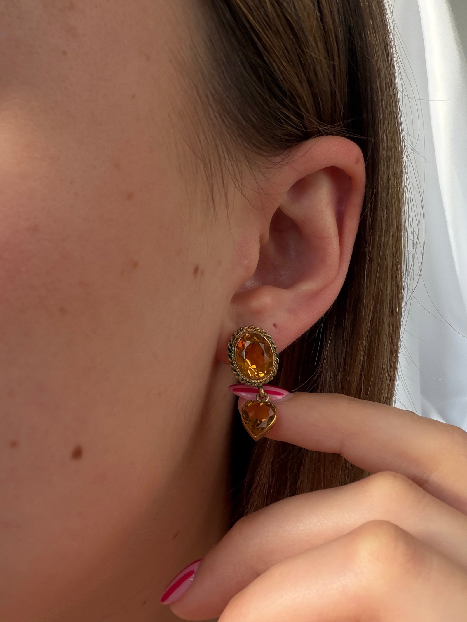 Sweet vintage 9ct yellow gold citrine heart drop earrings - 10