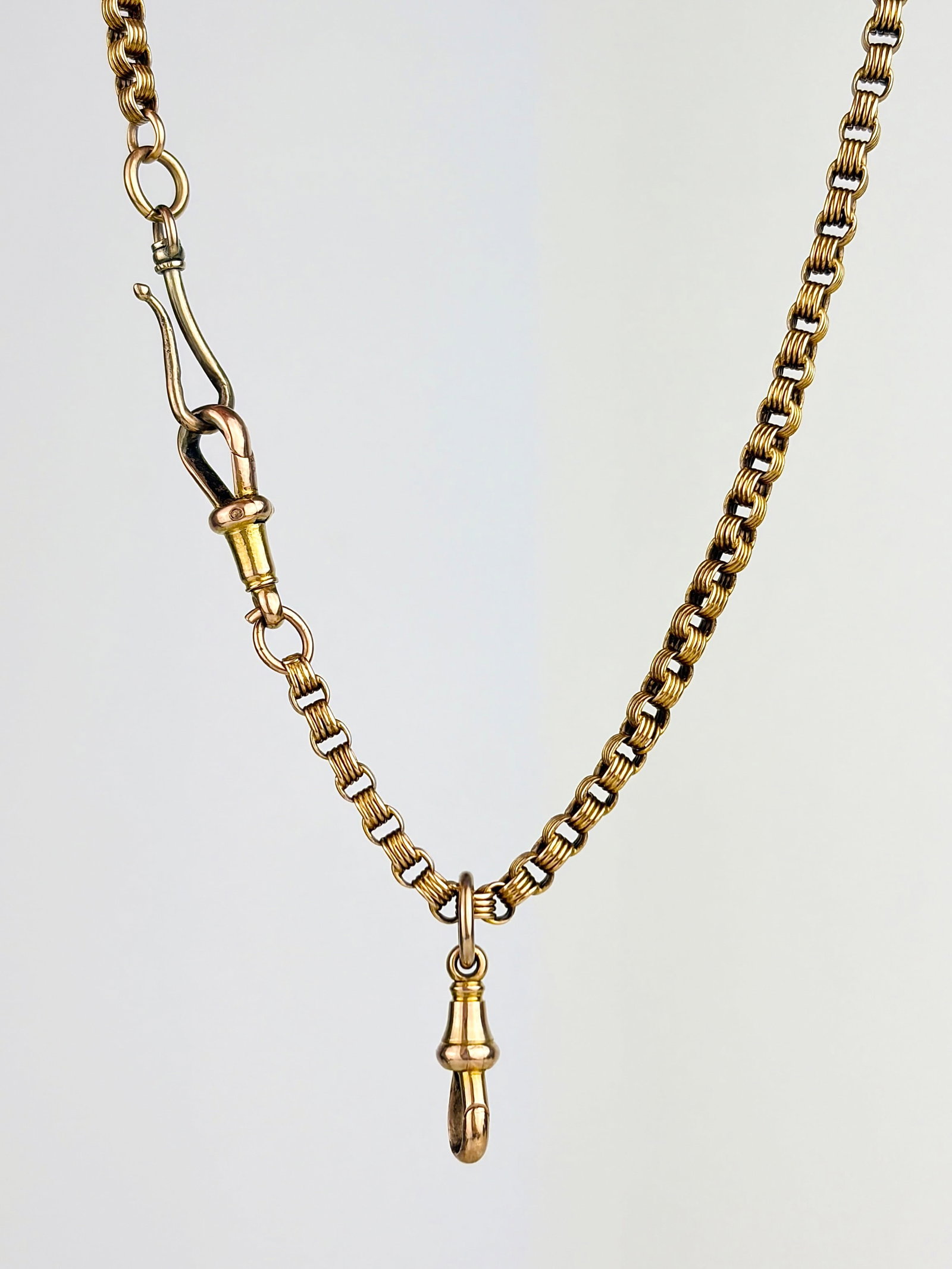 ANTIQUE 15CT GOLD UNIQUE LINK CHAIN NECKLACE WITH MOVING DOGCLIP, AND HOOK CLASP (1 of 6)