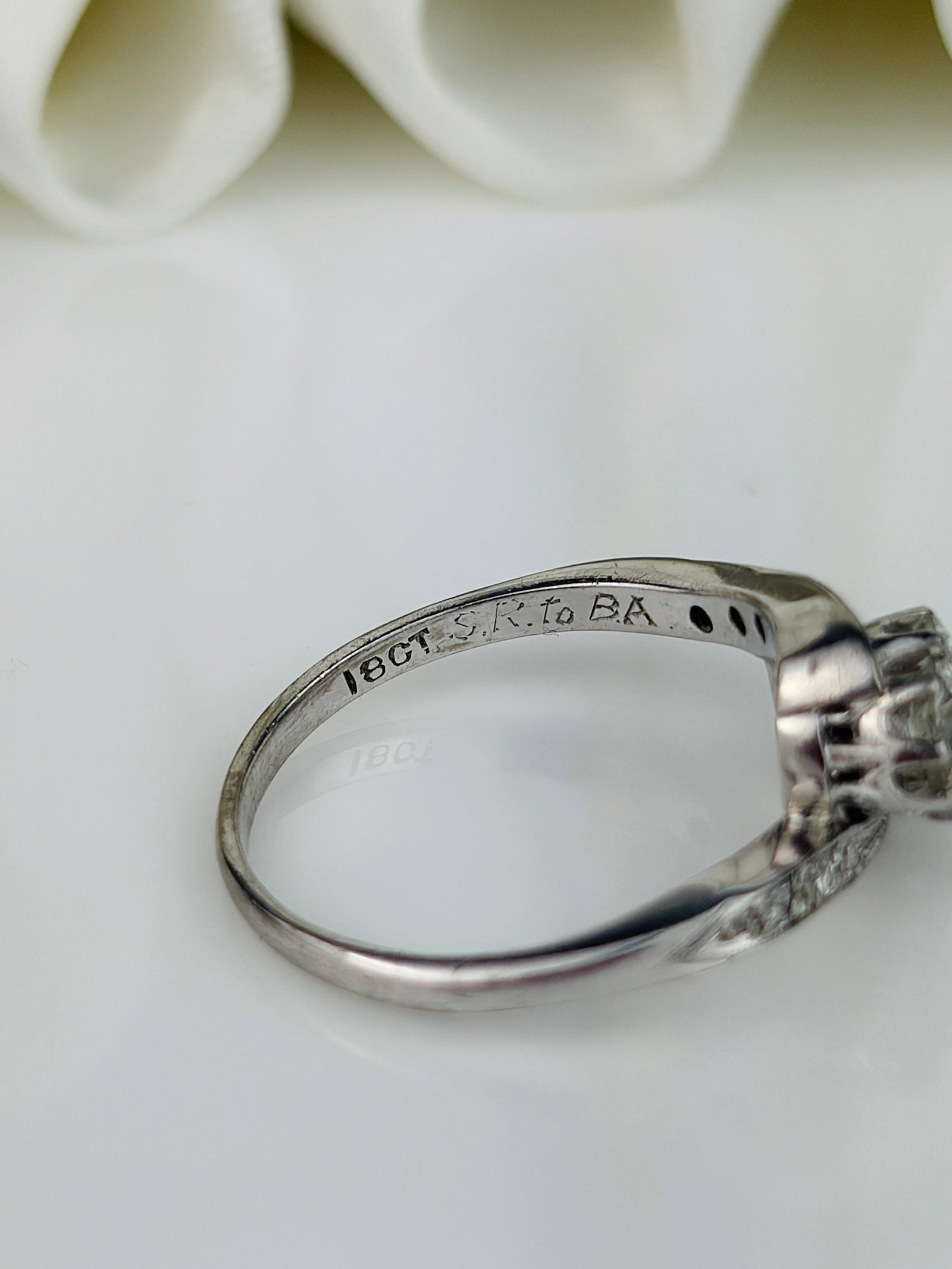 Antique 18ct White Gold and Platinum .80pts Diamond Moi et Toi Twist Ring - 6
