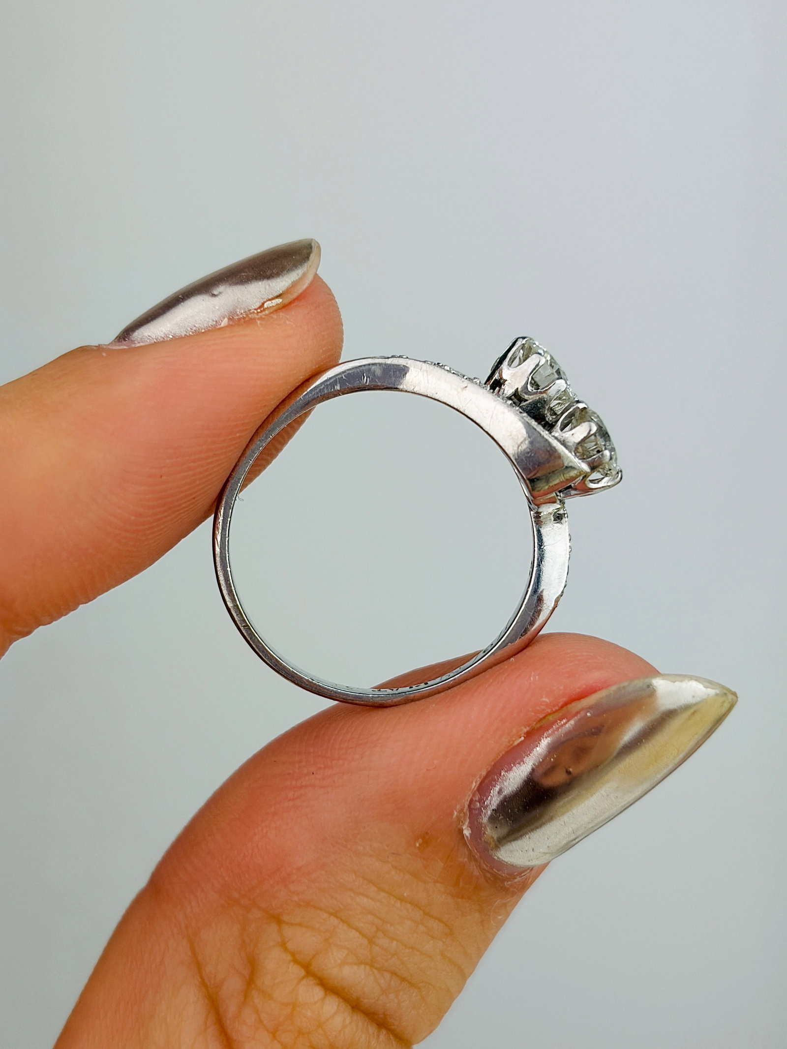 Antique 18ct White Gold and Platinum .80pts Diamond Moi et Toi Twist Ring - 8