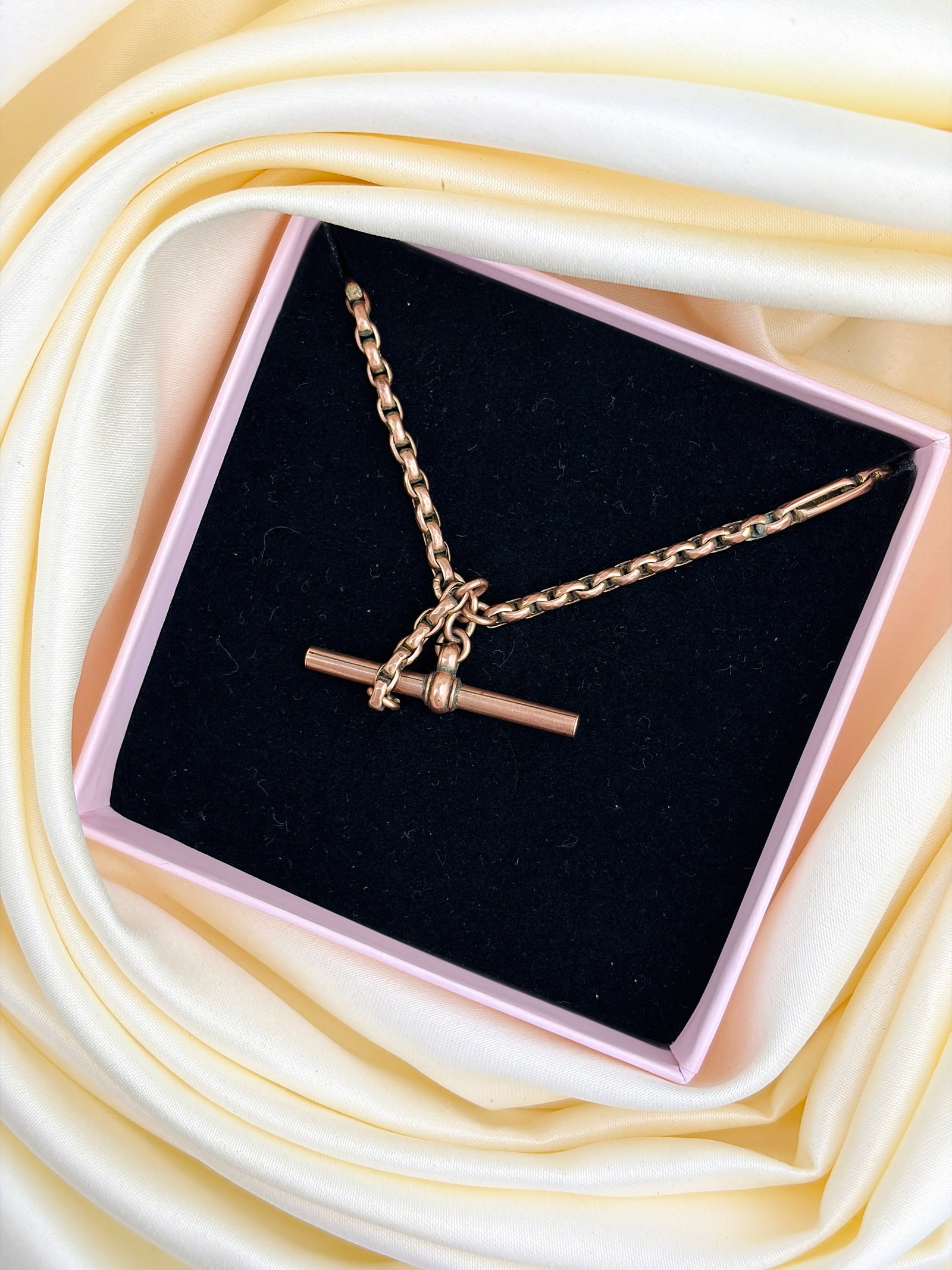 ANTIQUE 9CT GOLD DOUBLE ALBERT CHAIN WITH TBAR AND DOGCLIPS - 7