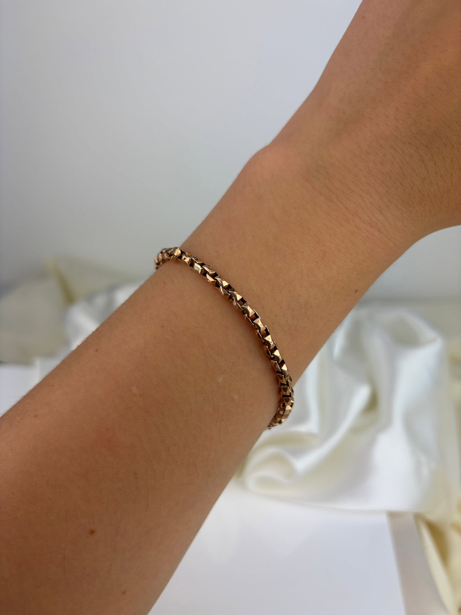 ANTIQUE 9CT GOLD BRACELET / CHAIN EXTENDER WITH DOGCLIP - 5