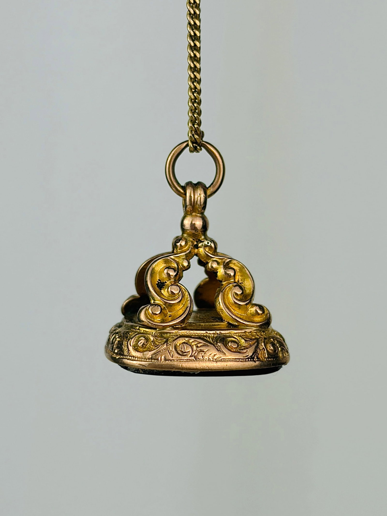 antique 9ct gold fob seal pendant (1 of 6)