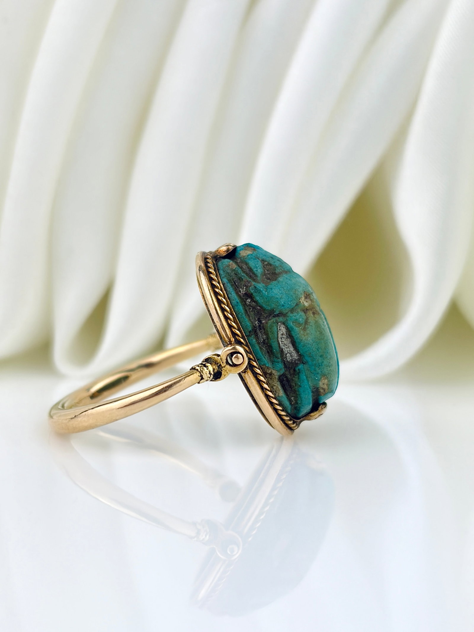 ANTIQUE 18CT YELLOW GOLD EGYPTIAN REVIVAL SWIVEL SCARAB RING - 2