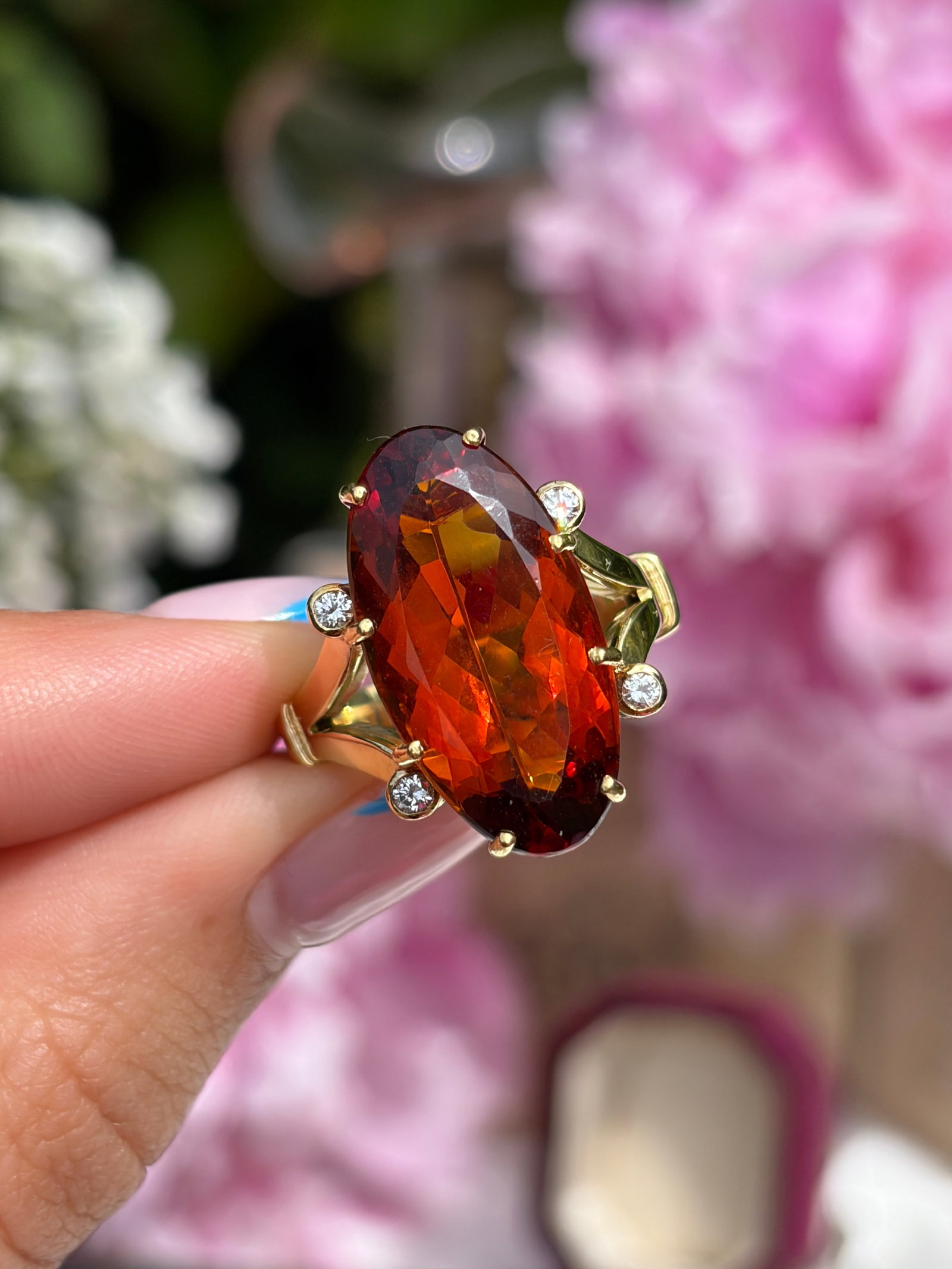 CHUNKY CITRINE AND DIAMOND COCKTAIL RING IN GOLD - 11