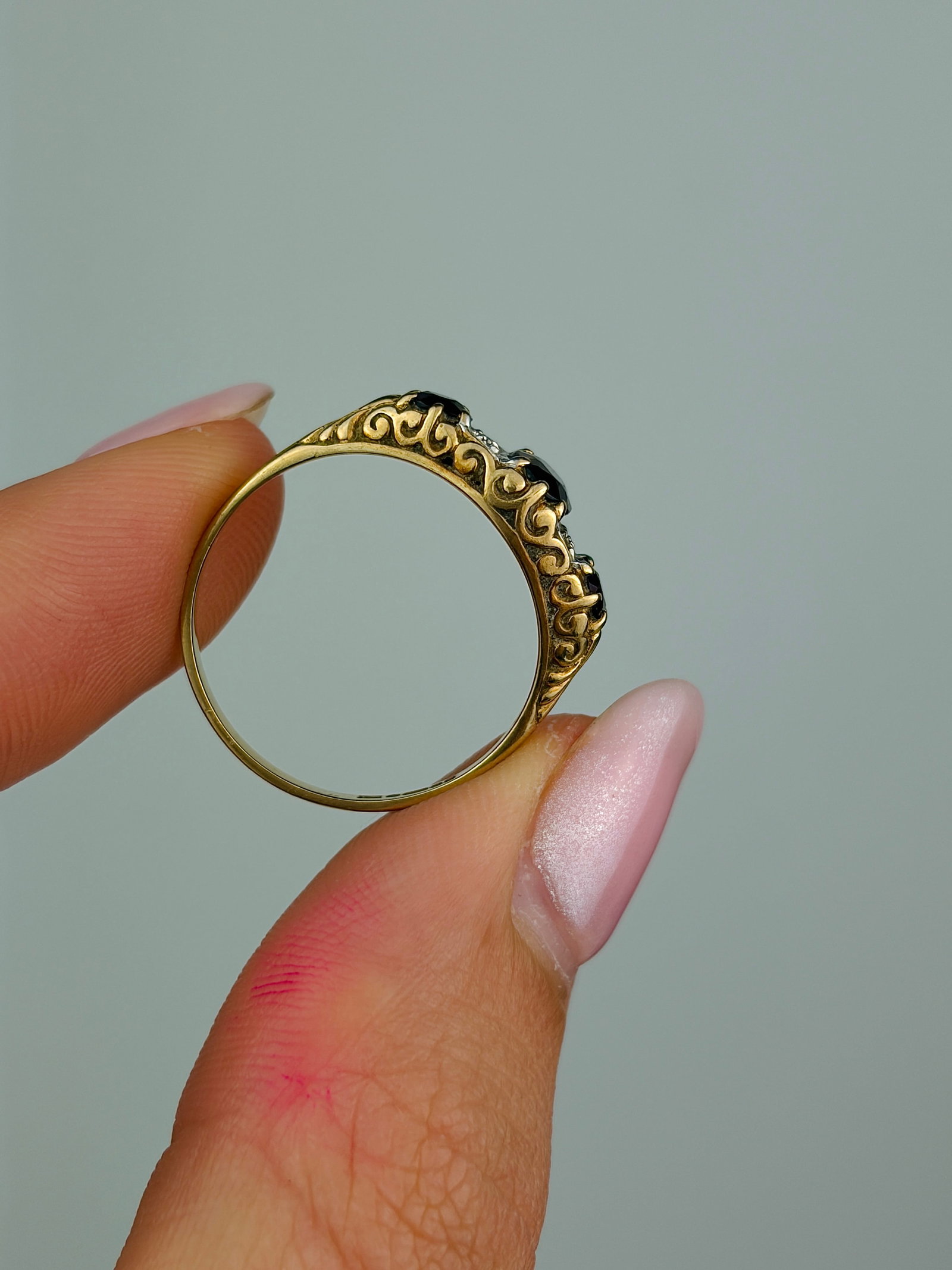 vintage 9ct yellow gold garnet and diamond ring - 6