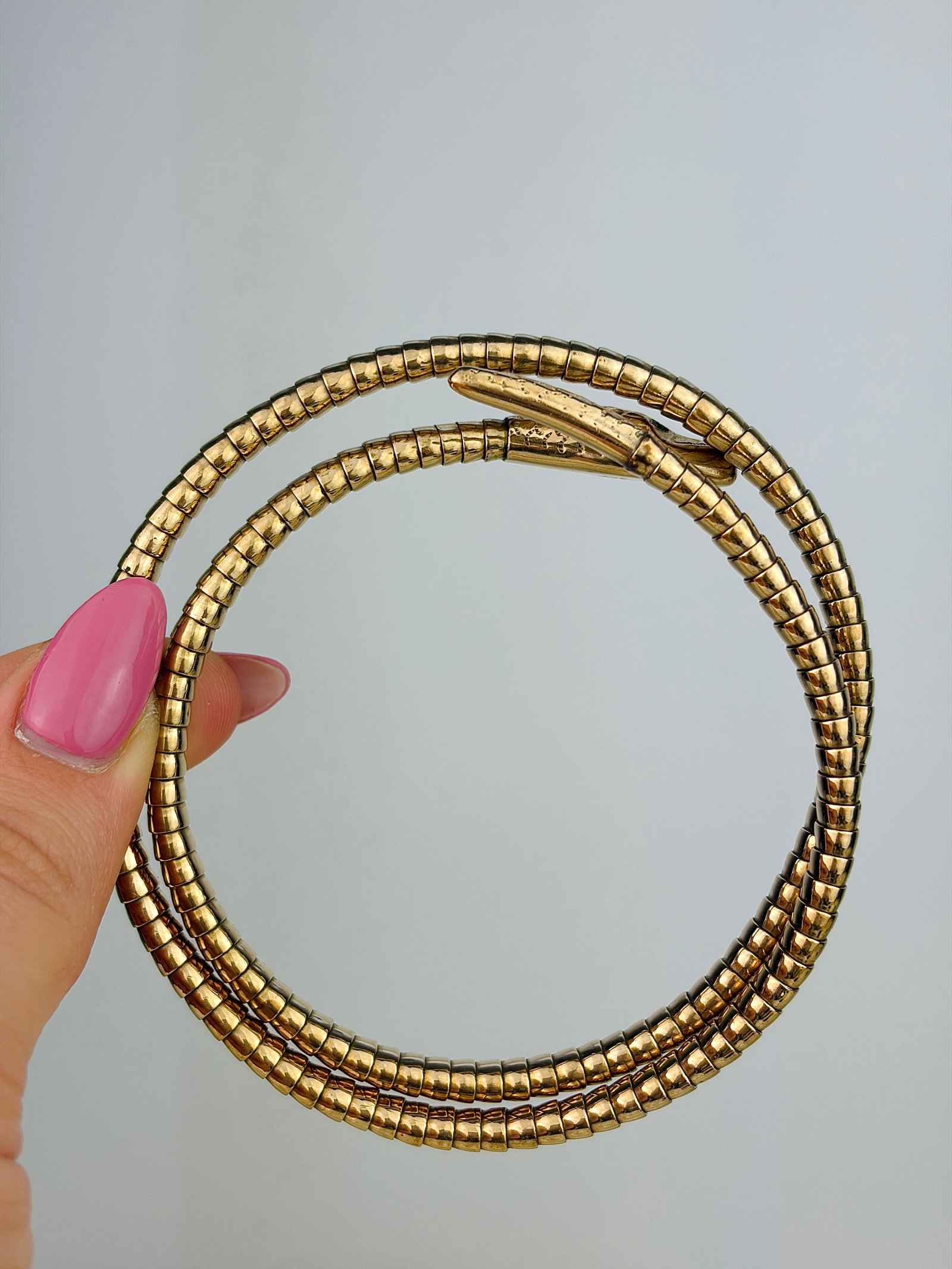 VINTAGE 9ct GOLD COILED SNAKE BANGLE / BRACELET - 3