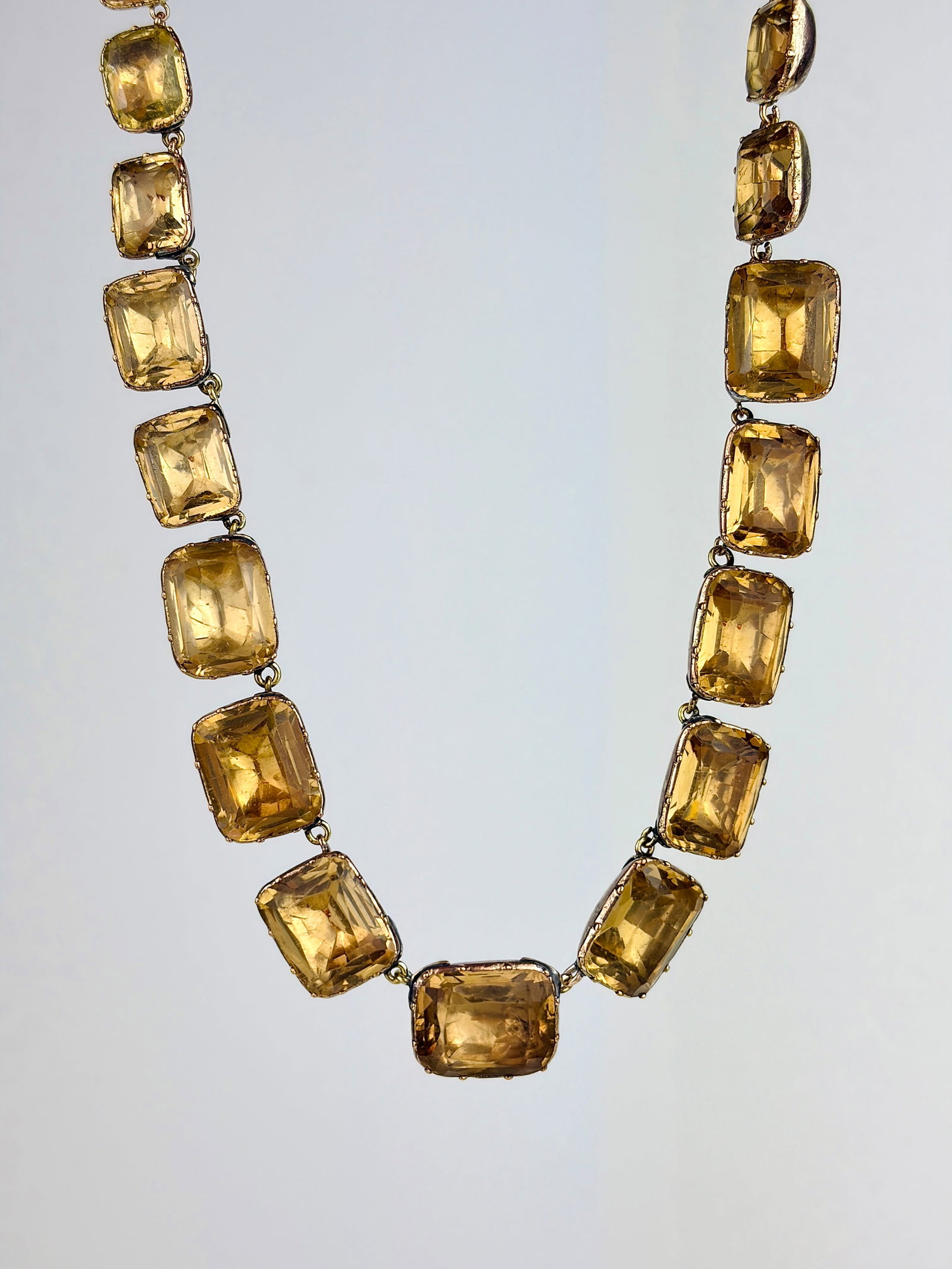ANTIQUE BOXED FOILED YELLOW PASTE RIVIERE NECKLACE IN GILT METAL - 2