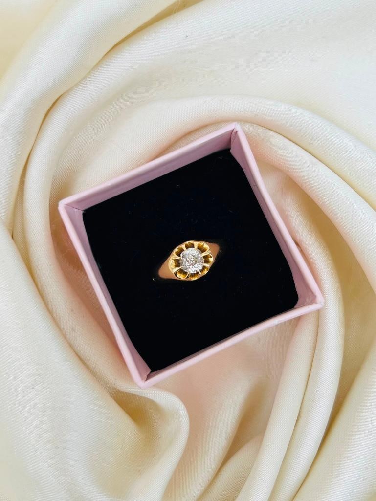 Antique 18ct Yellow Gold Chunky .85pt Diamond Belcher Ring - 4