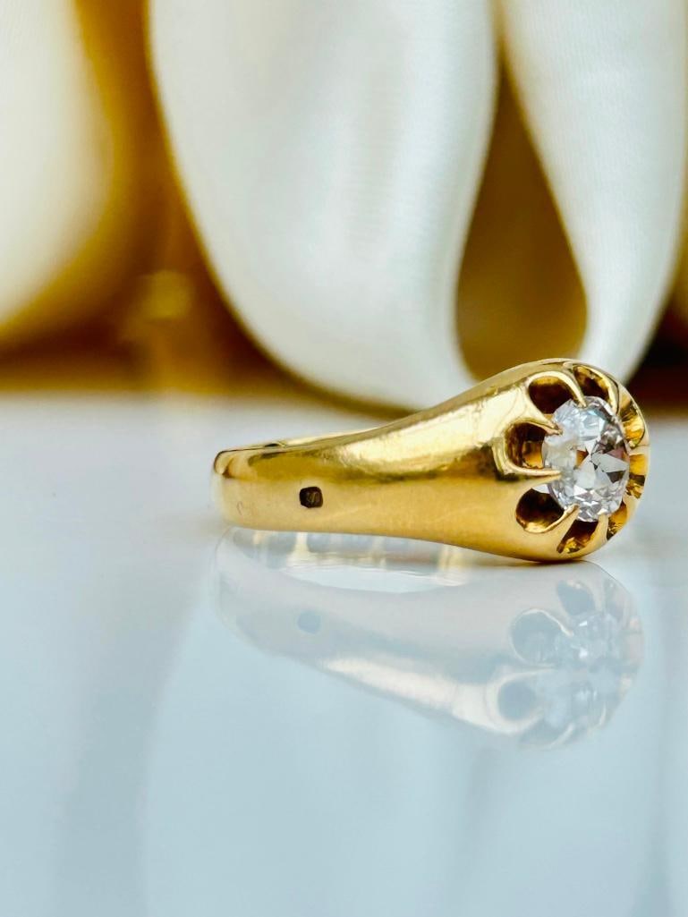 Antique 18ct Yellow Gold Chunky .85pt Diamond Belcher Ring - 5