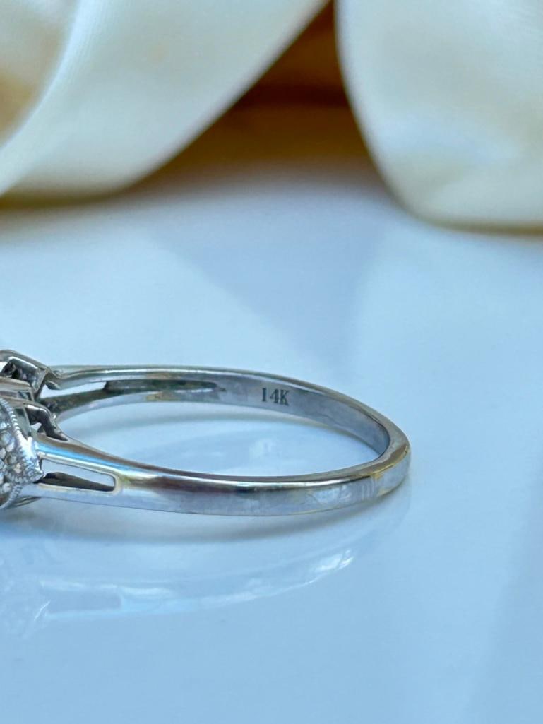 14ct White Gold South Sea Pearl and Diamond Ring - 3