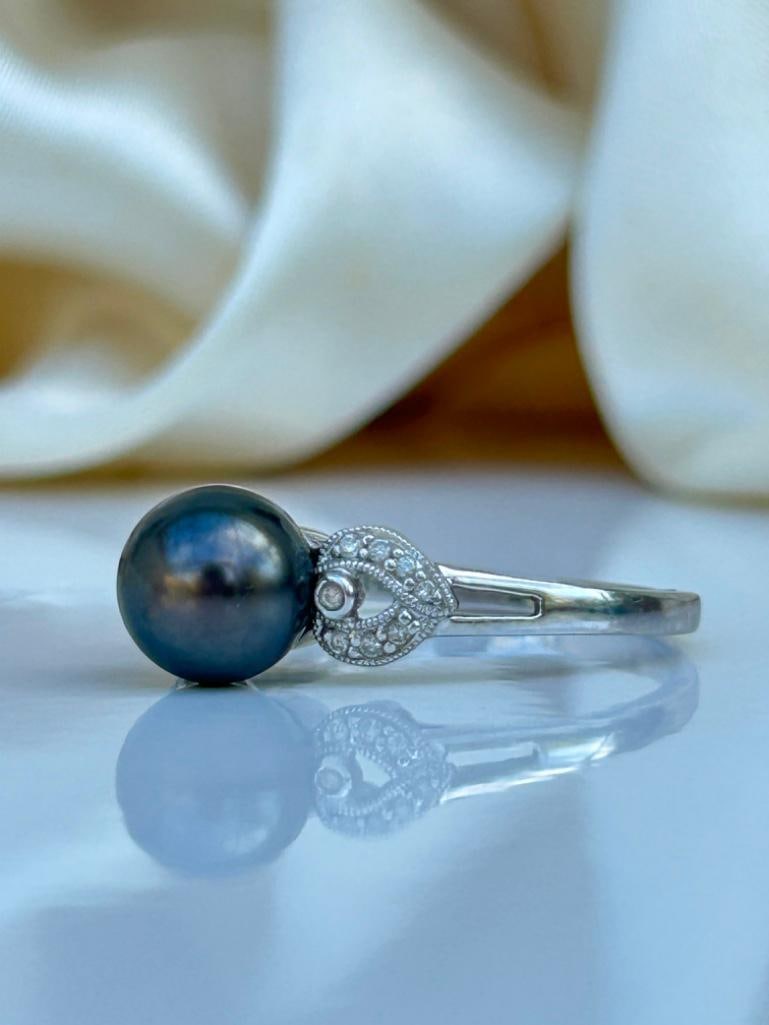 14ct White Gold South Sea Pearl and Diamond Ring - 5