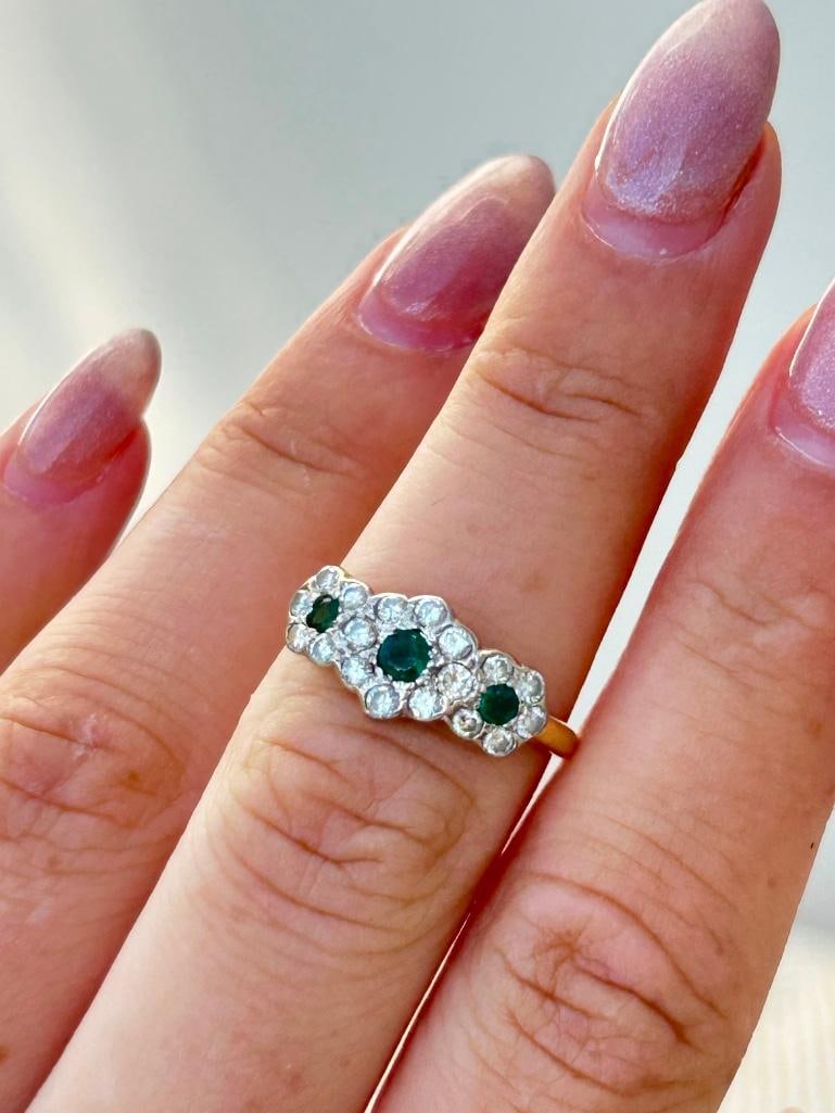*Antique 18ct Yellow Gold Emerald and Diamond Triple Cluster Ring - 2
