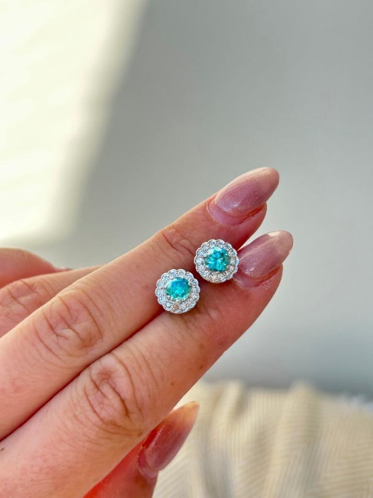 *Art Deco Blue Zircon and Diamond 18 Carat White Gold Cluster Stud Earrings - 8