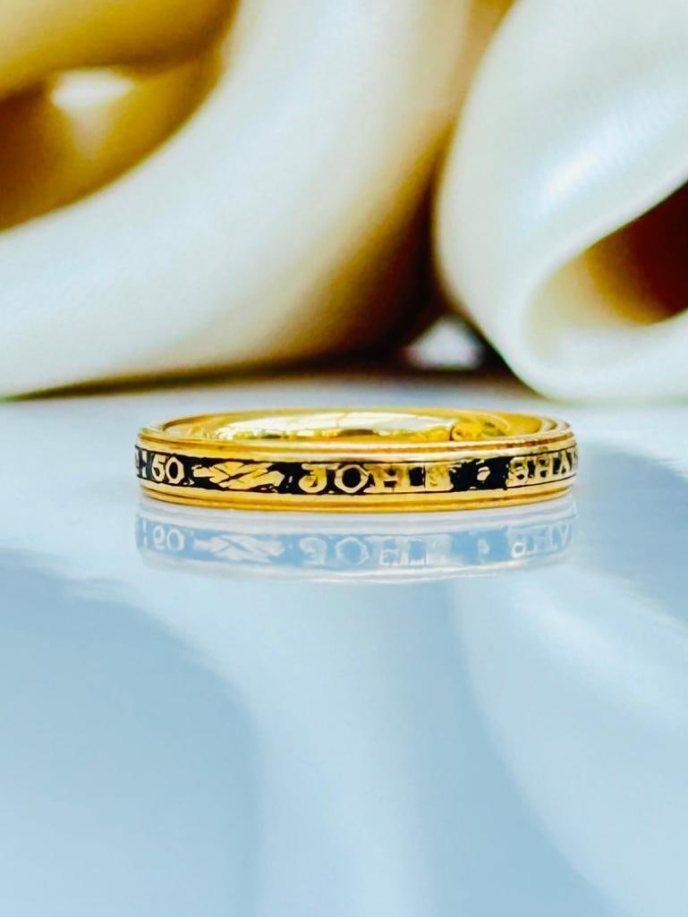 Heavy 18ct Yellow Gold Black Enamel Mourning Band c1785 - 6