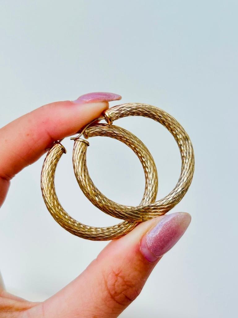 Huge 9ct Gold Hoop Earrings - 5