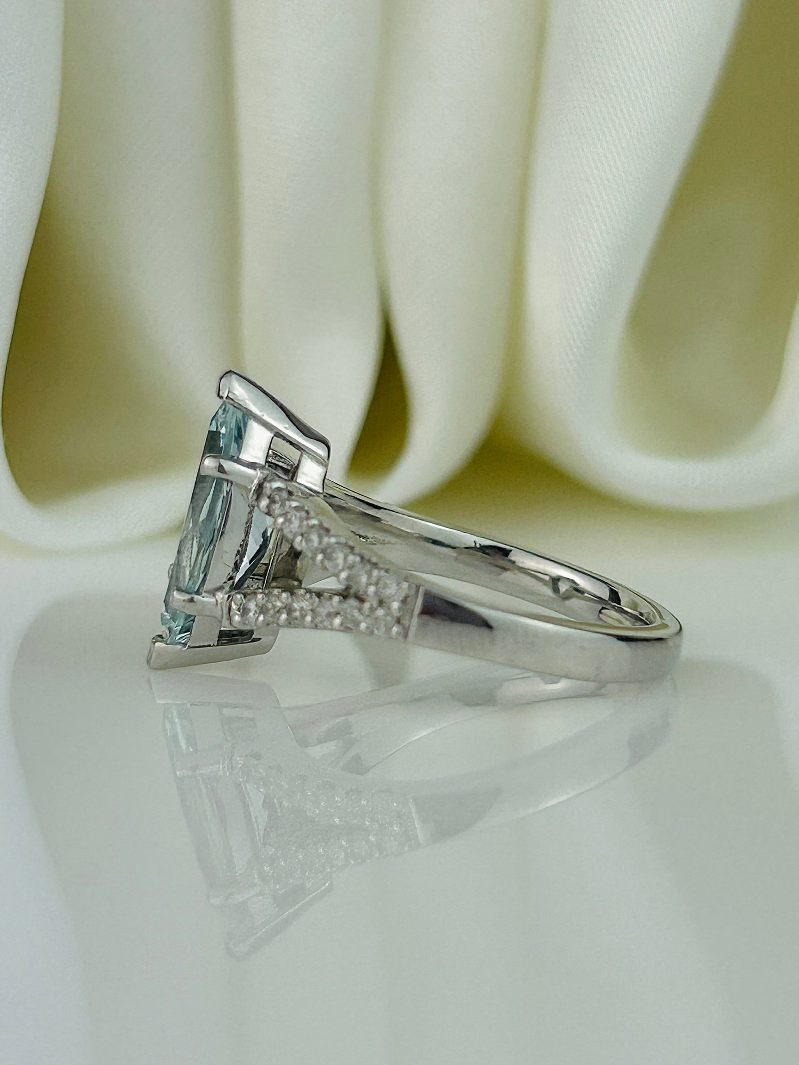 Platinum Marquise Aquamarine and Diamond Shoulder Ring - 4