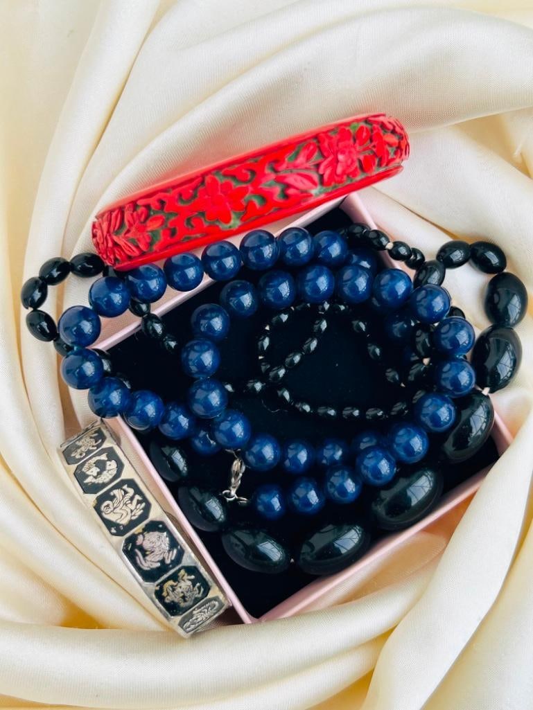 Large Mixed Lot of Jewellery inc Jet Bead Necklace and Lapis Necklace and Chinese Bangle - 2