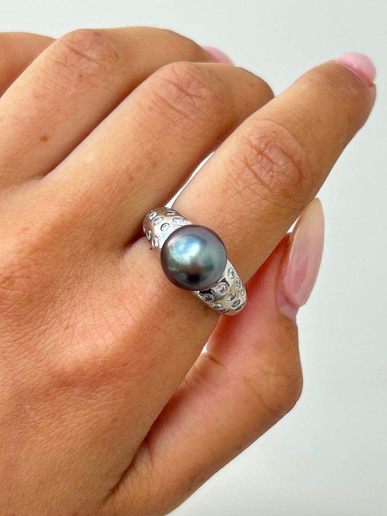 Outstanding south sea Pearl and diamond heavy 18ct white gold ring - 3