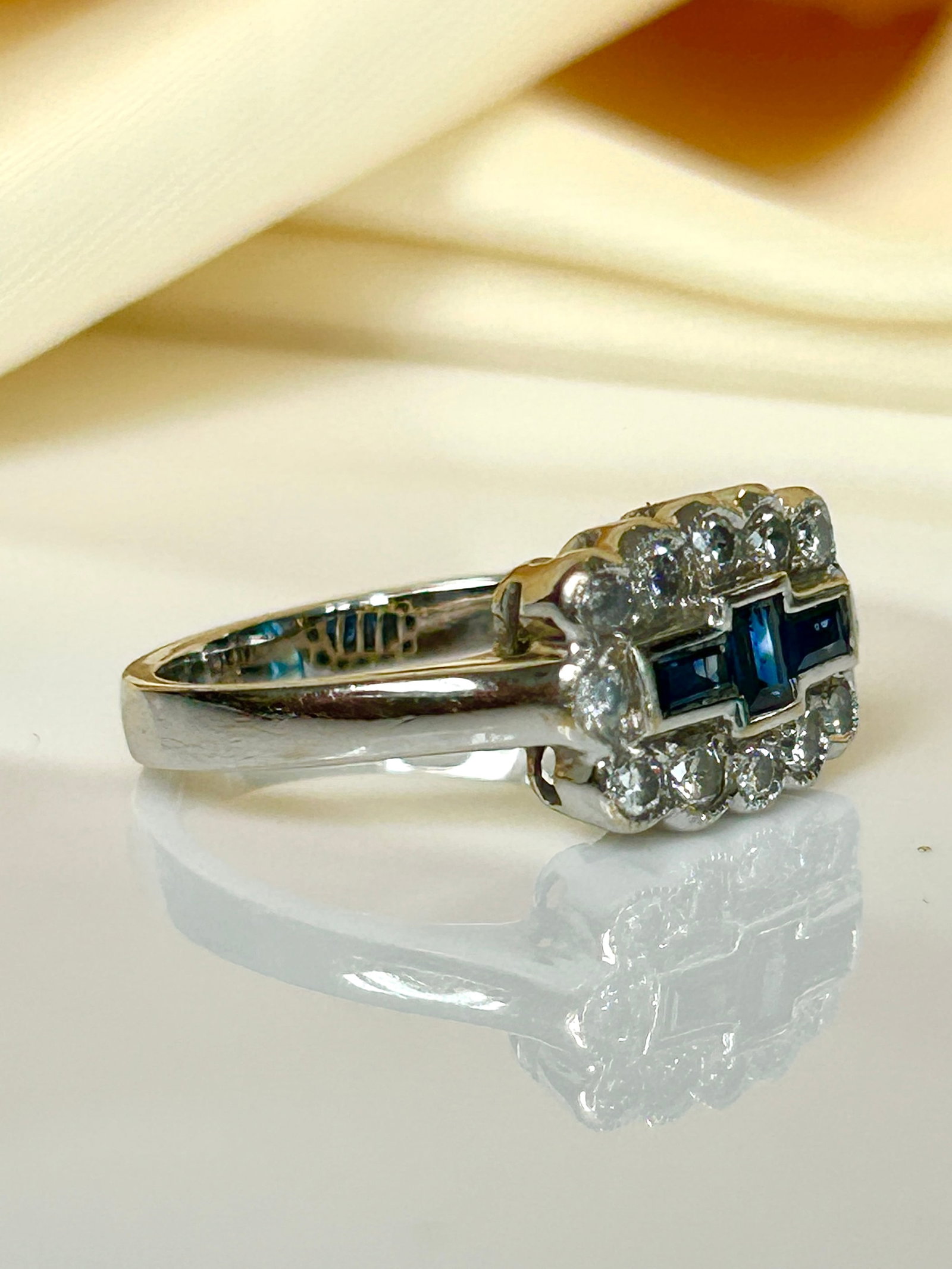chunky 18ct white gold sapphire and diamond ring - 3