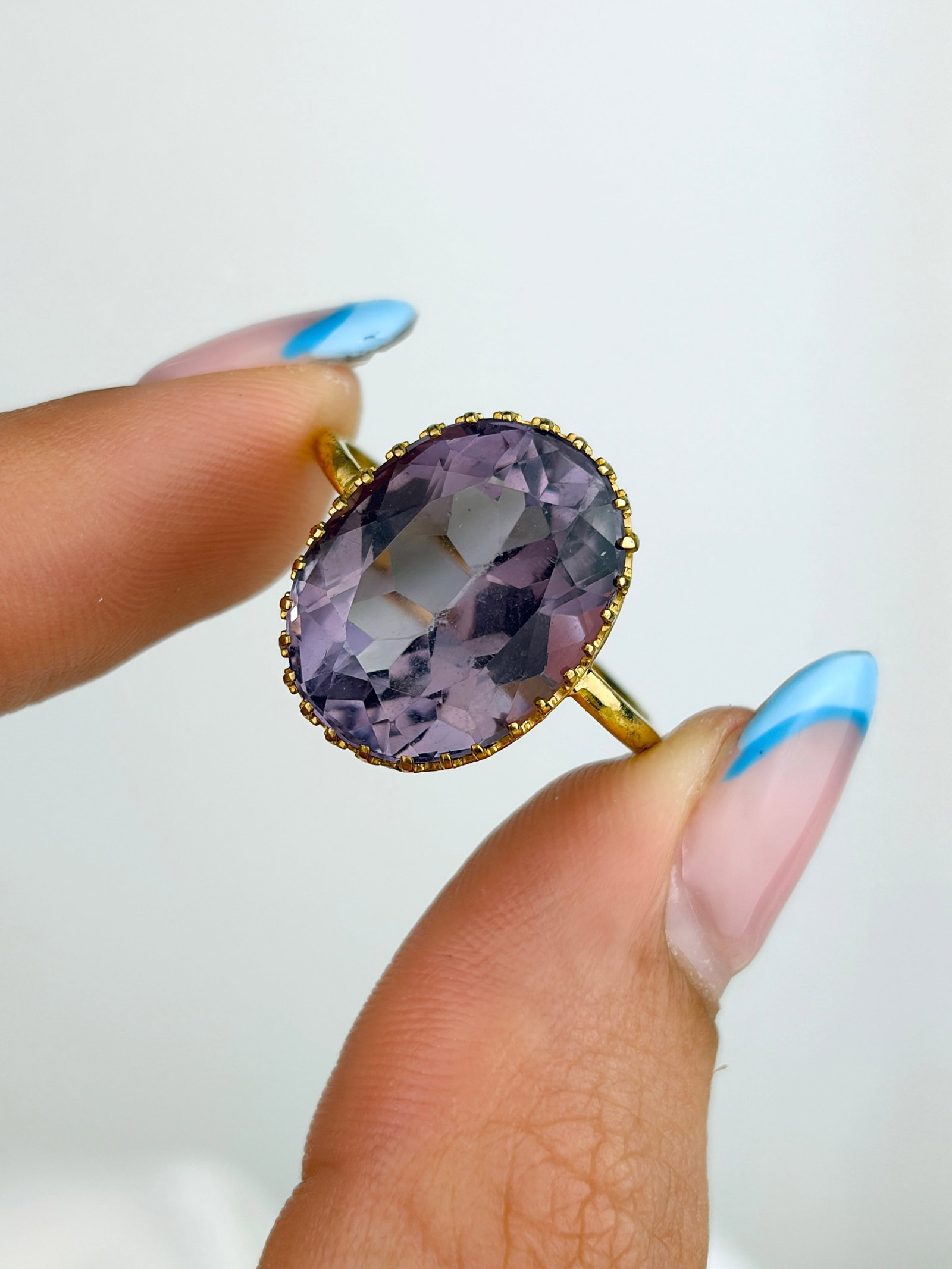 Antique Large Amethyst Solitaire Ring in Gold - 5