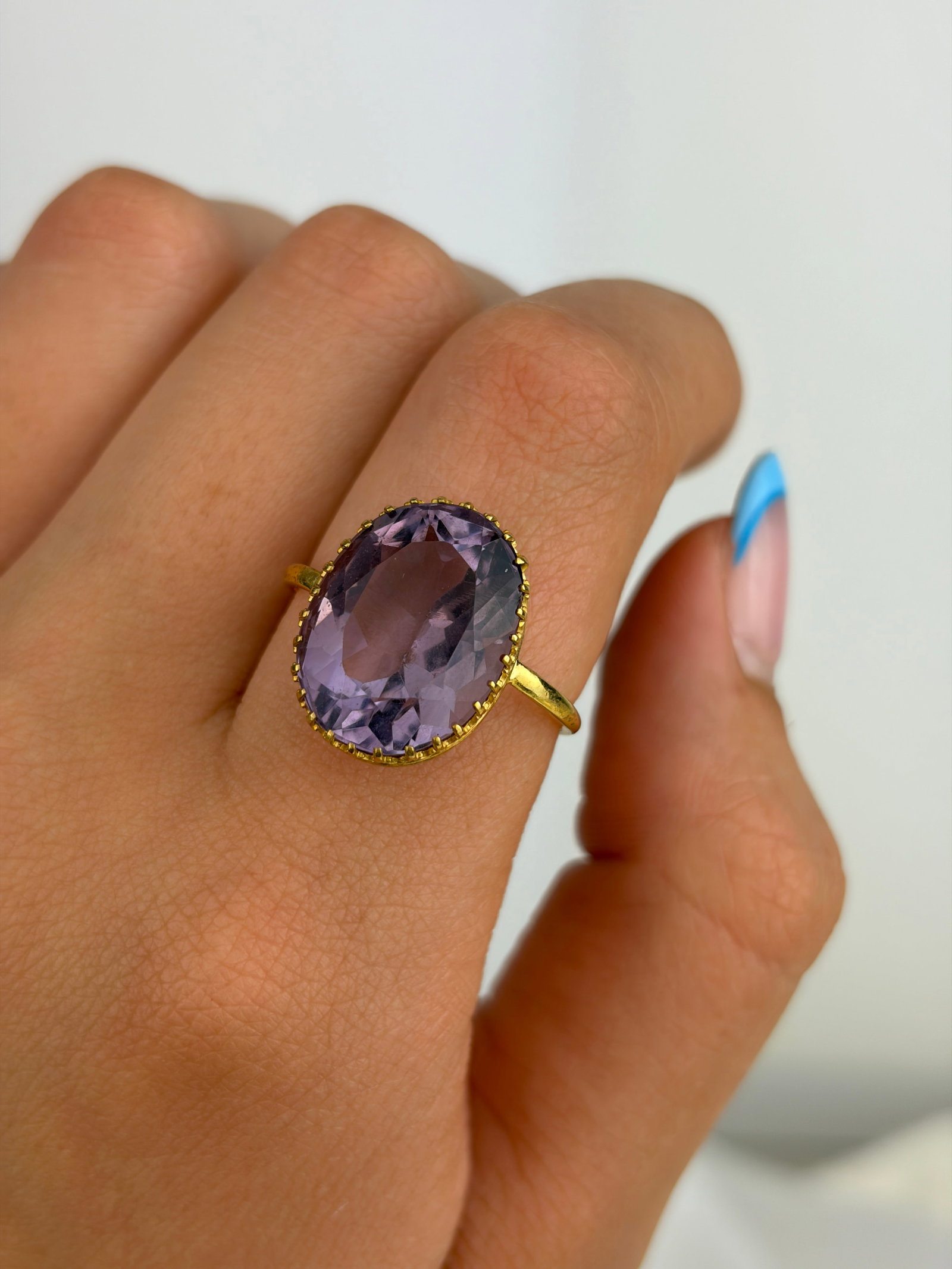 Antique Large Amethyst Solitaire Ring in Gold - 8