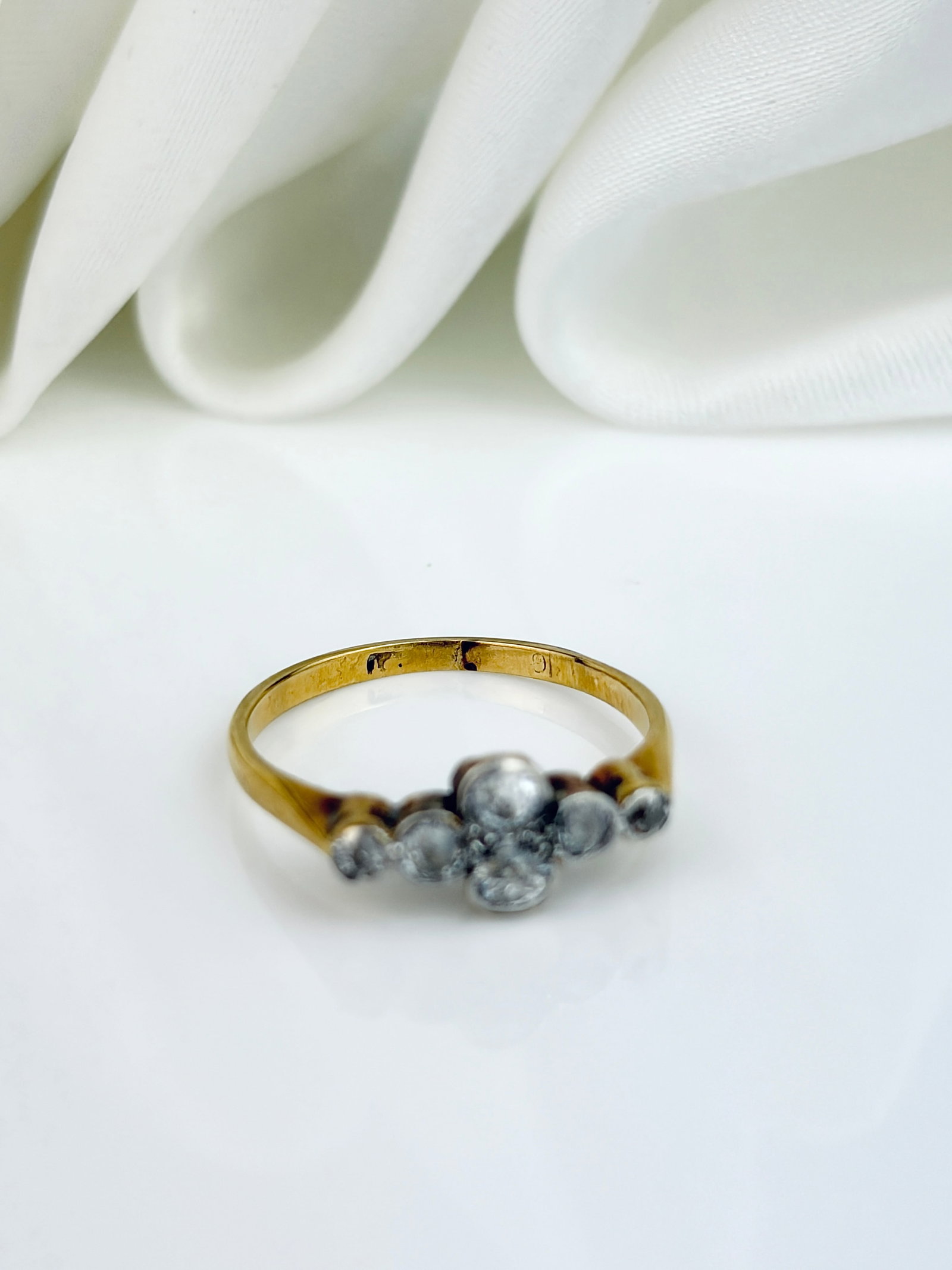 Antique Art Deco Era 18ct Yellow Gold Diamond Ring - 6