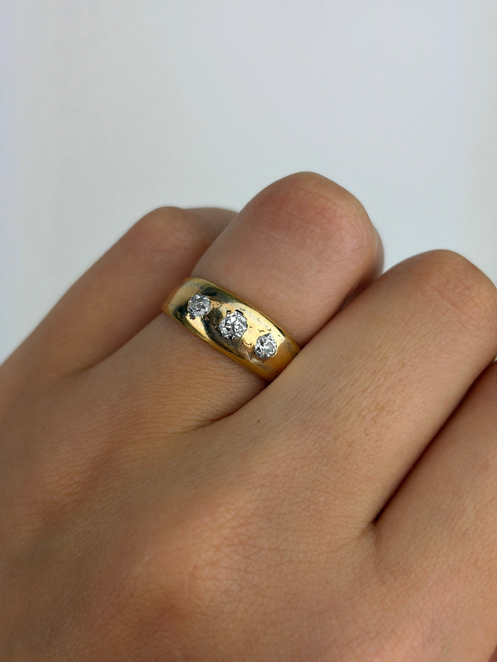 Antique Gold Diamond 3 Stone Ring - 9
