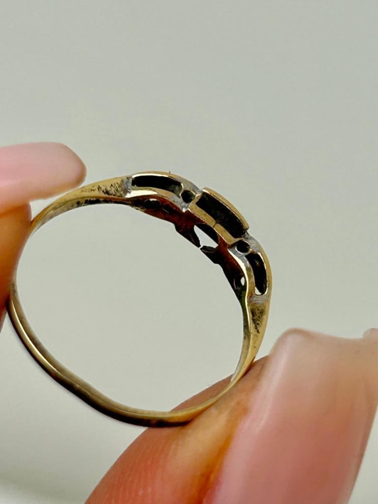 Art Deco 18ct Gold and Platinum Diamond 3 Stone Ring - 5