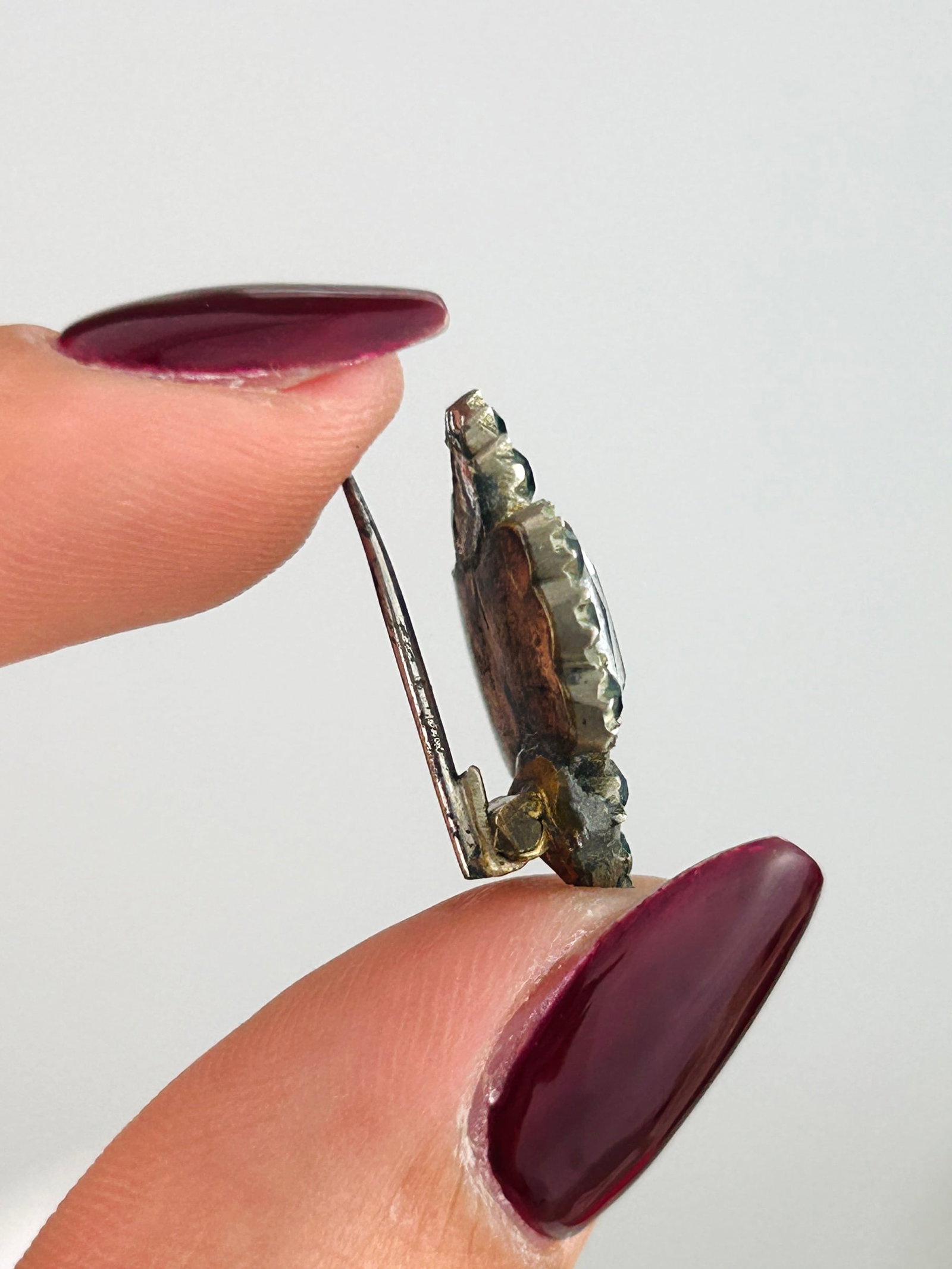 Antique Green and White Paste Brooch - 4