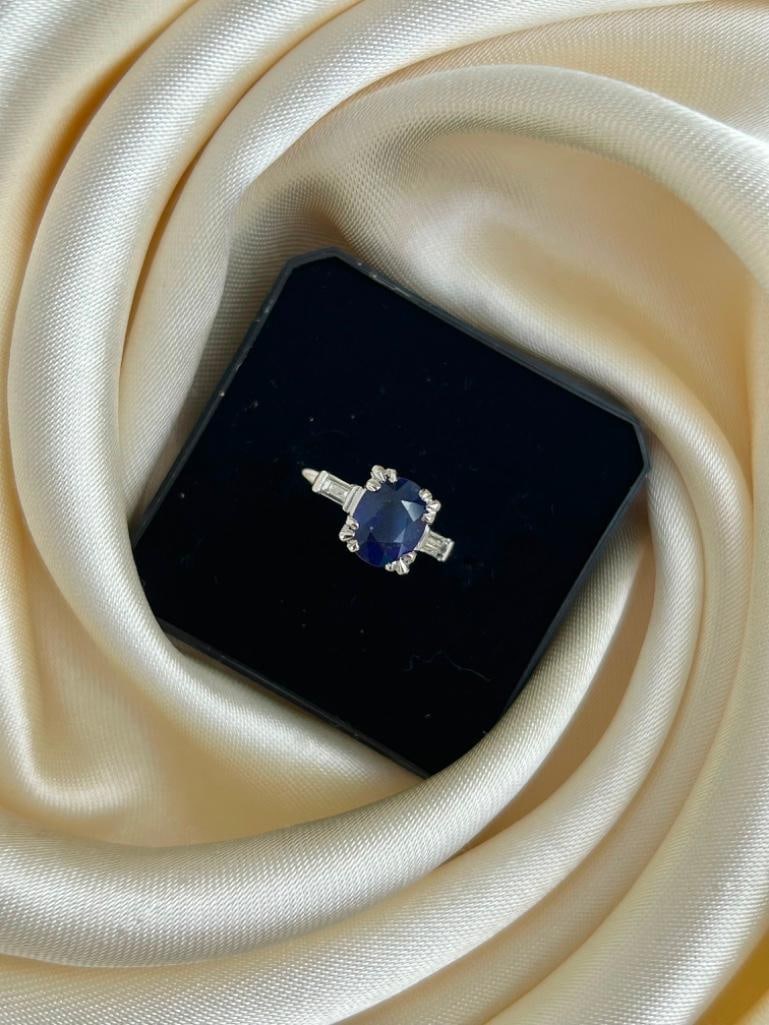 Platinum Sapphire and Diamond Ring - 5