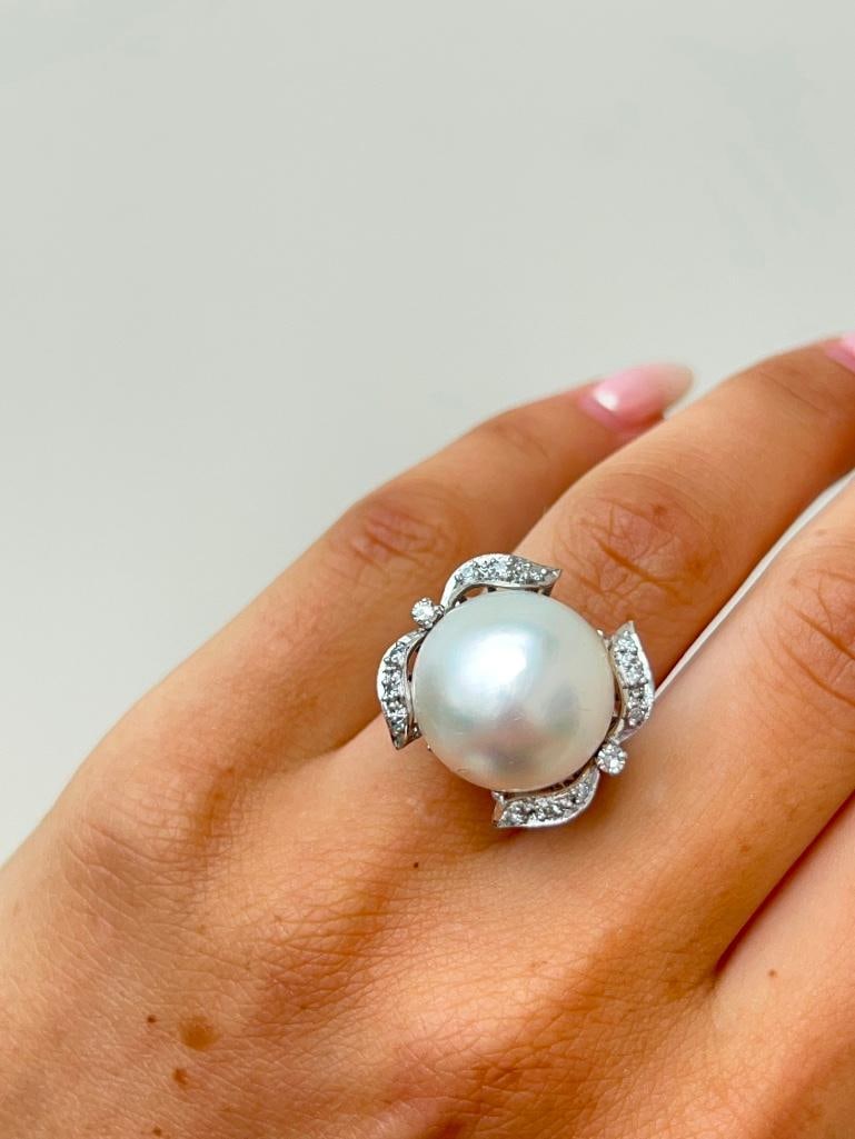 Huge 18ct white gold maybe pearl and diamond cocktail ring - 3