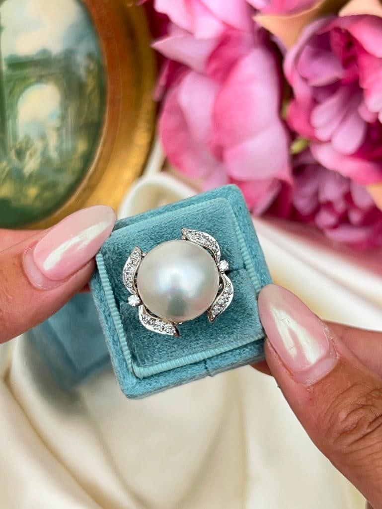 Huge 18ct white gold maybe pearl and diamond cocktail ring - 4