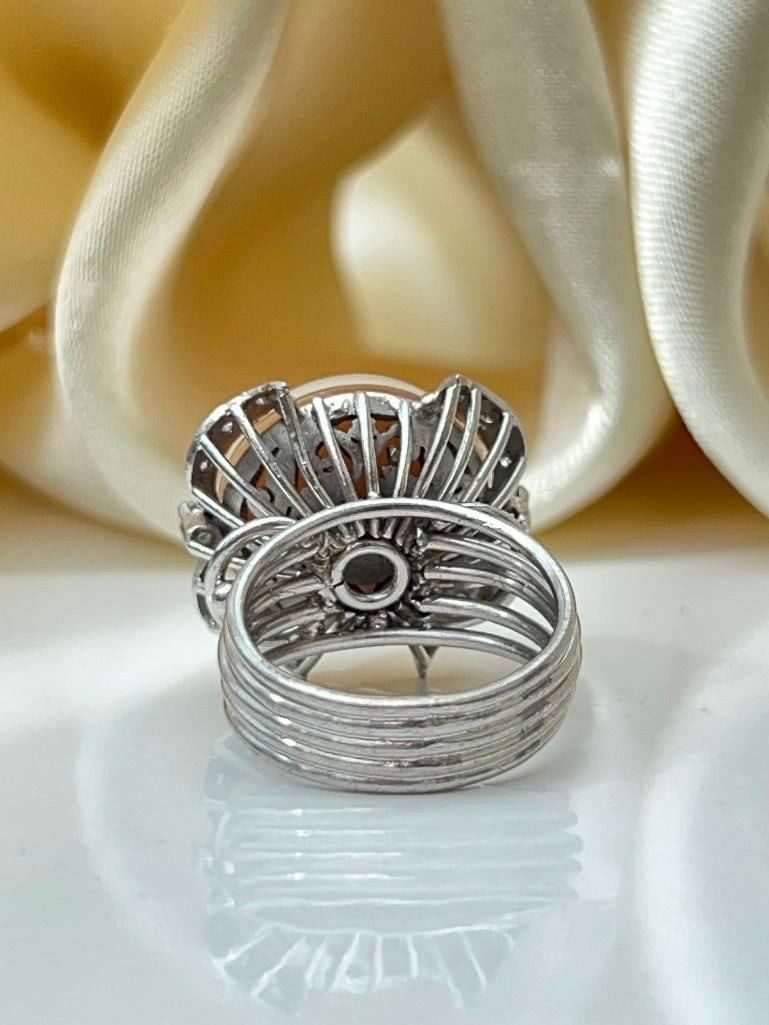 Huge 18ct white gold maybe pearl and diamond cocktail ring - 8