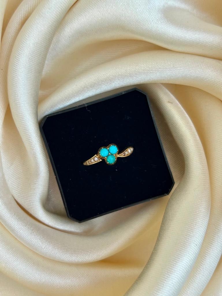 Antique 18ct Gold Sweet Turquoise Ring - 6