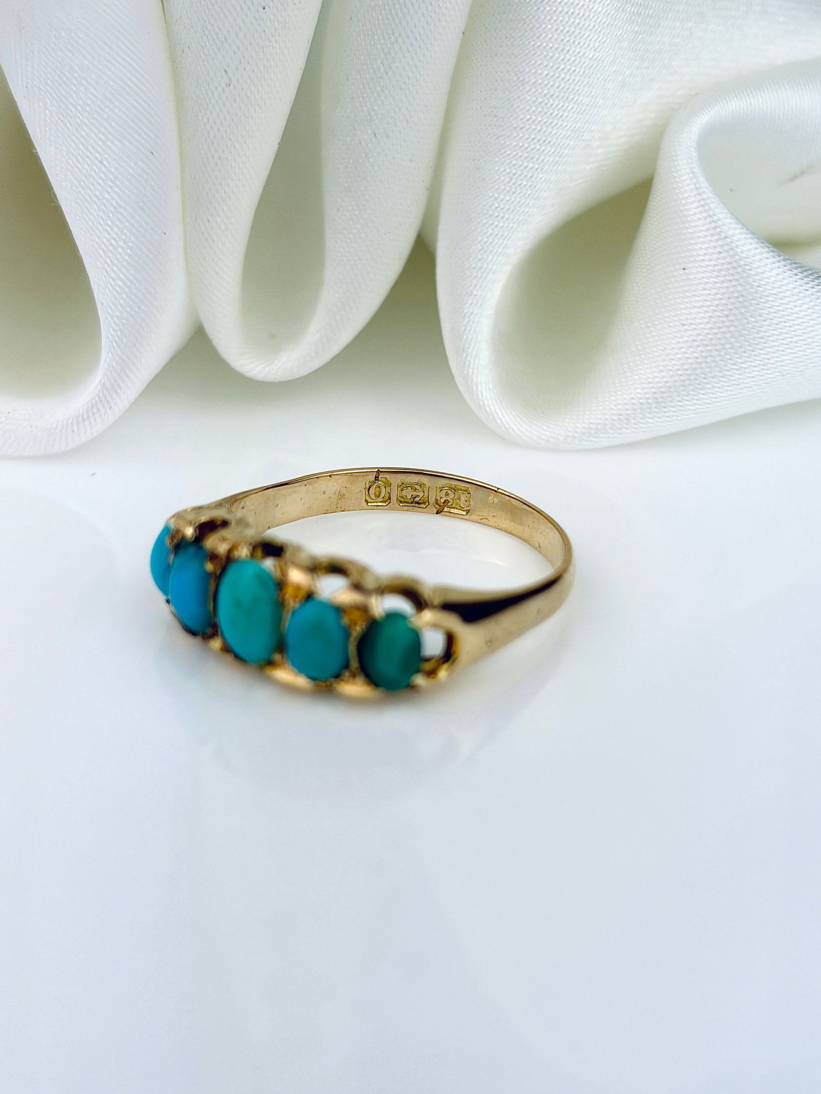 ANTIQUE 18CT YELLOW GOLD TURQUOISE 5 STONE RING - 4