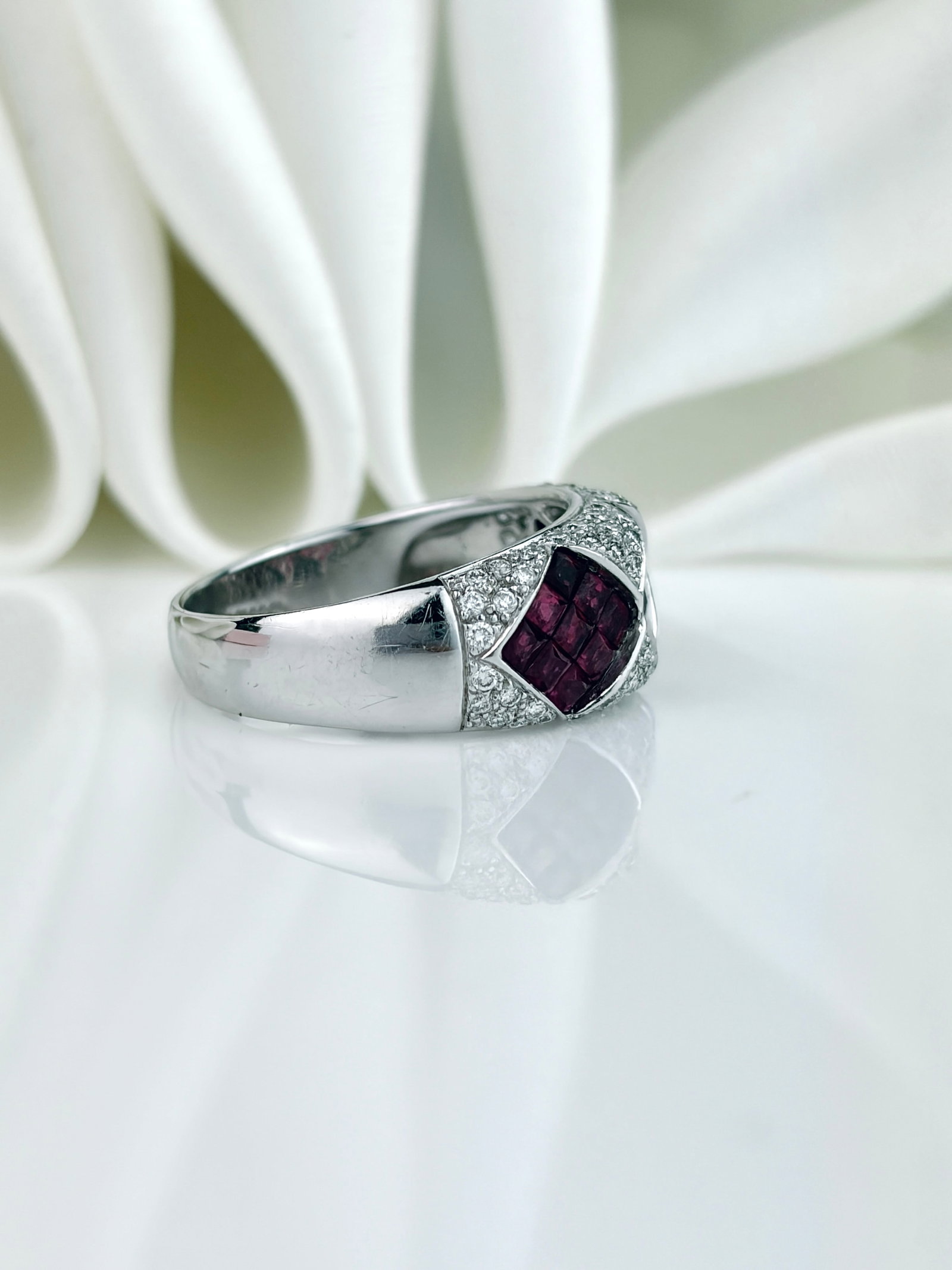 Chunky Vintage 18ct White Gold Ruby and Diamond Statement Ring - 2