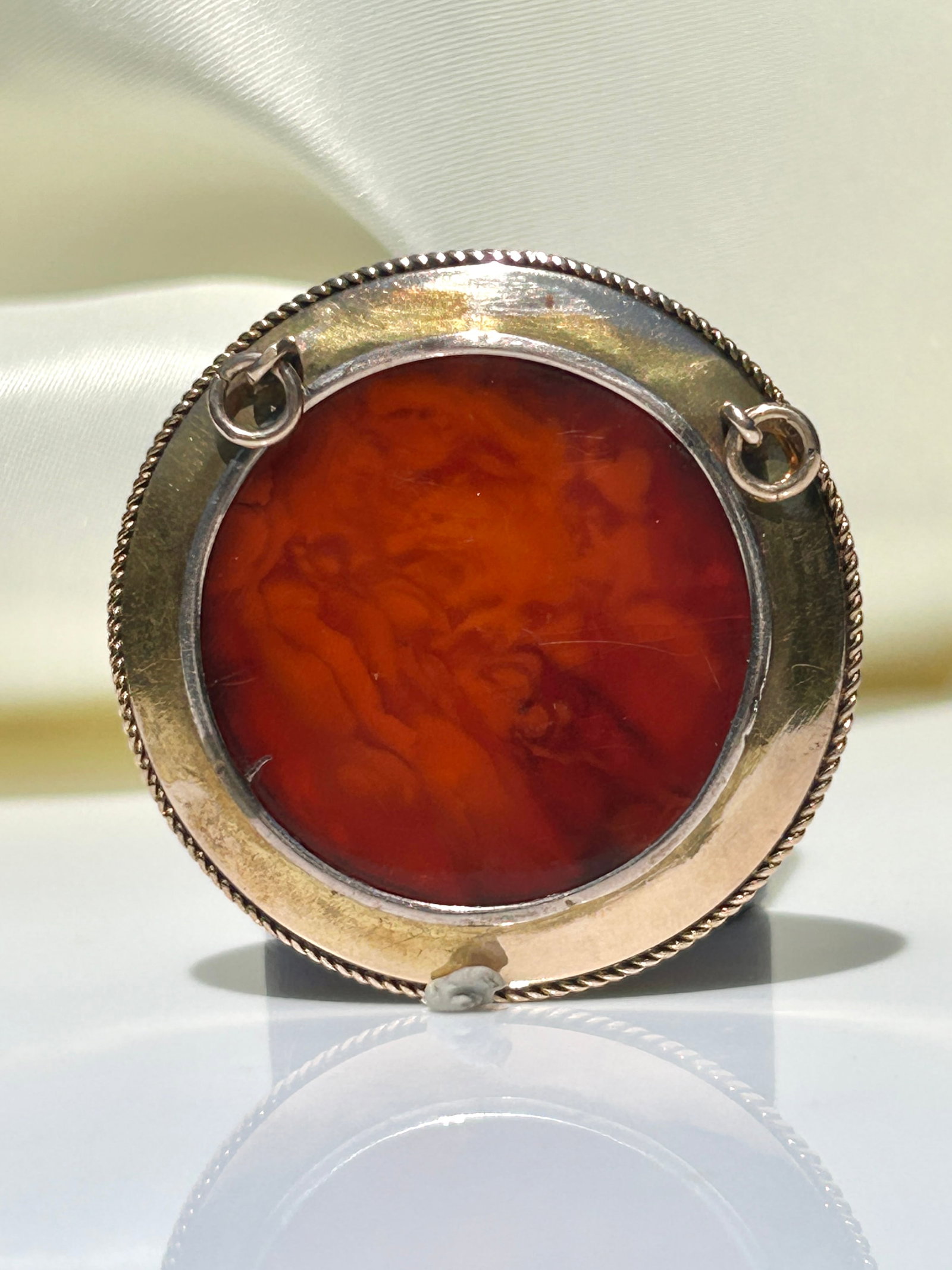 Huge Antique 18ct Yellow Gold Amber Dome Pendant With Fine Detailing - 4
