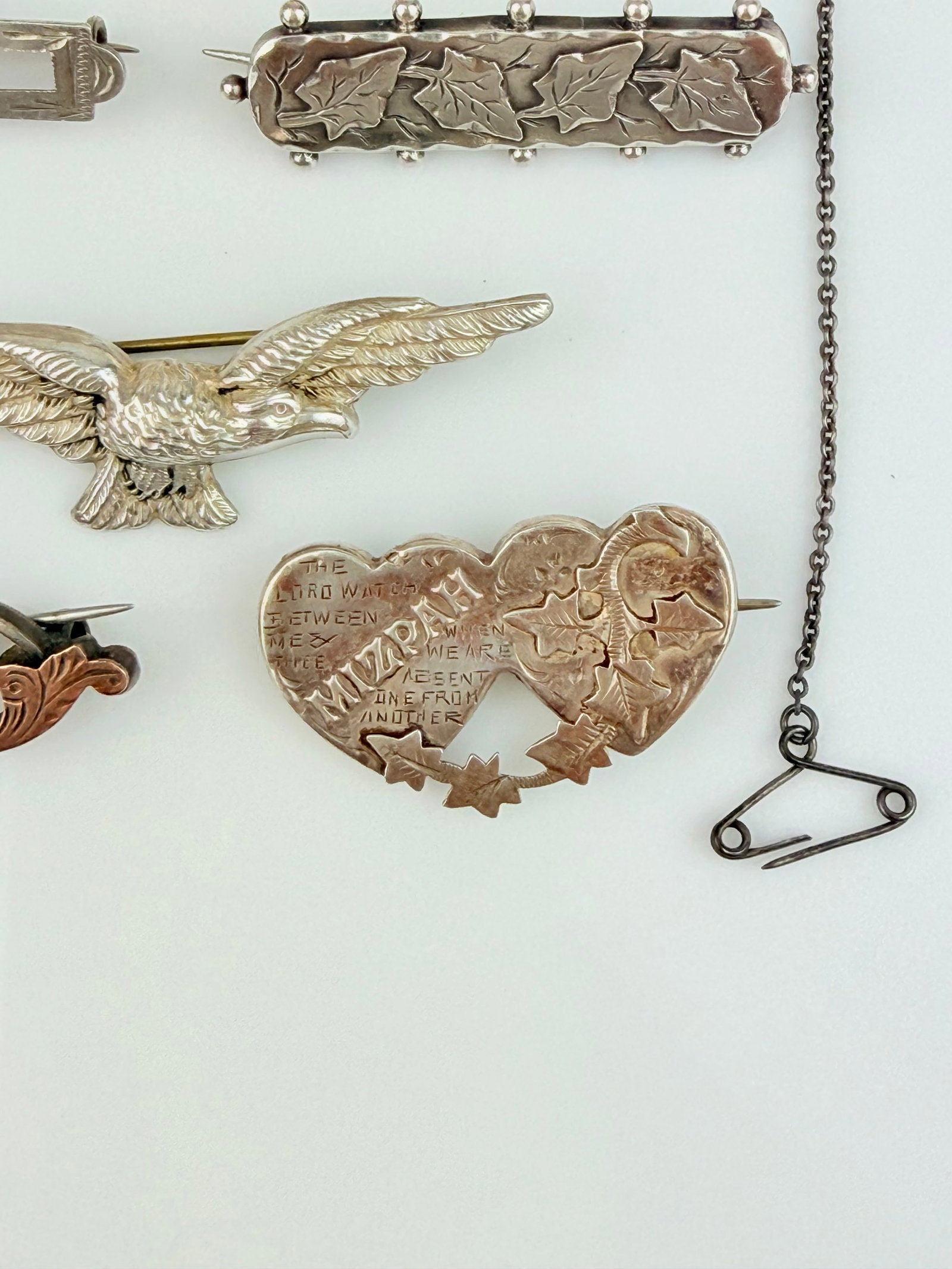 Mixed Lot - Silver Brooches - 3