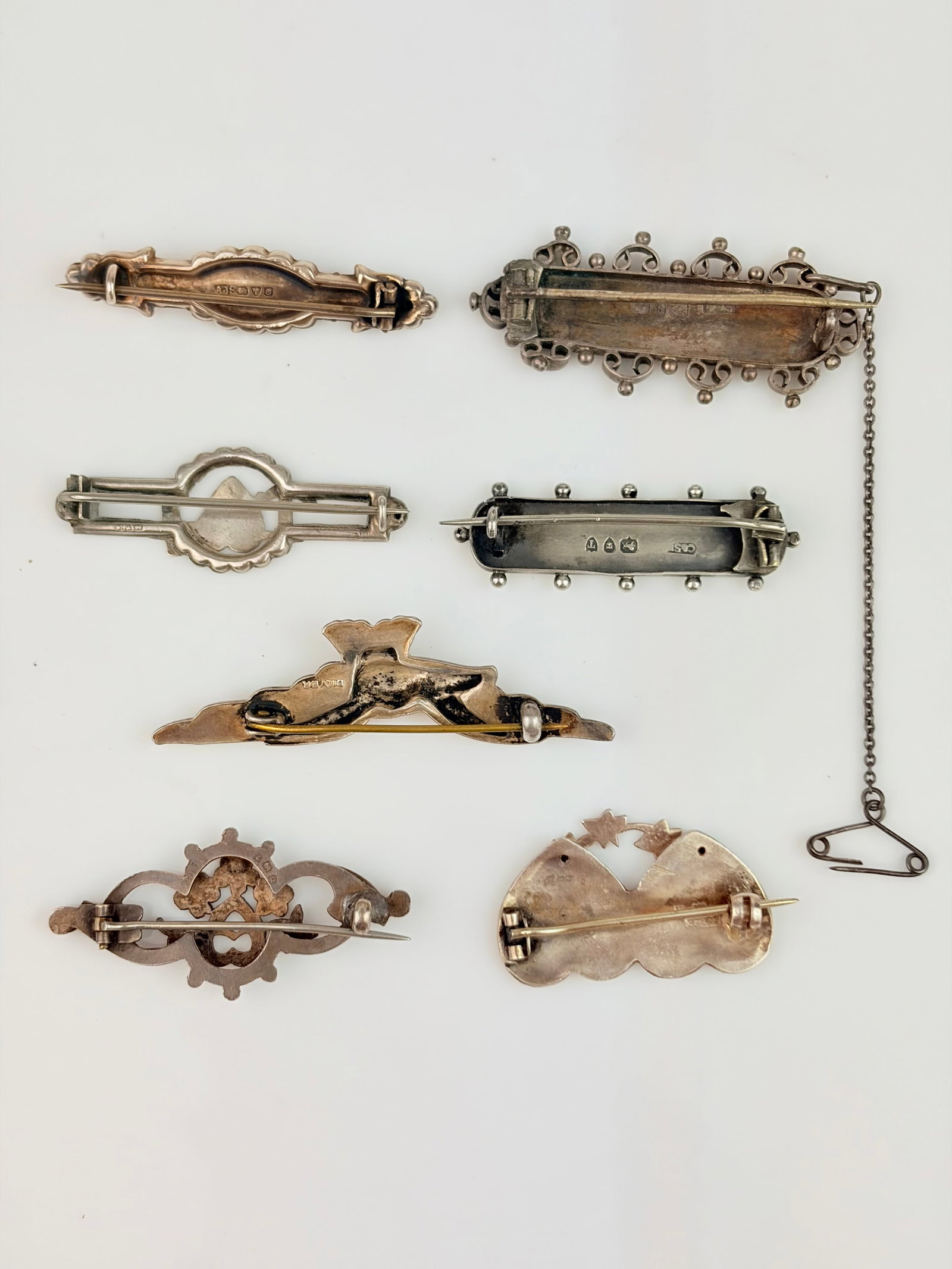 Mixed Lot - Silver Brooches - 6